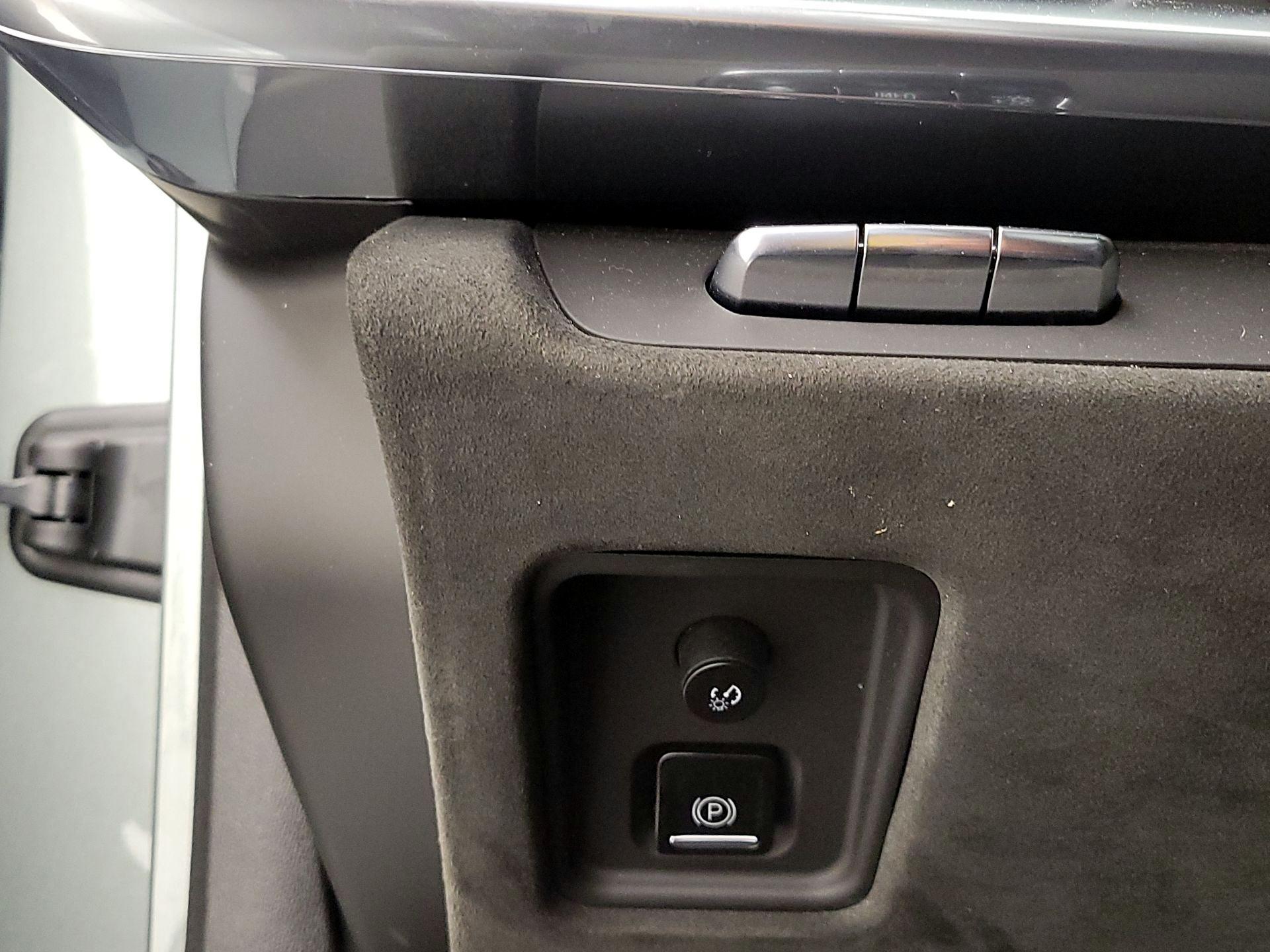 Thumbnail: 2023 Chevrolet Corvette - 13