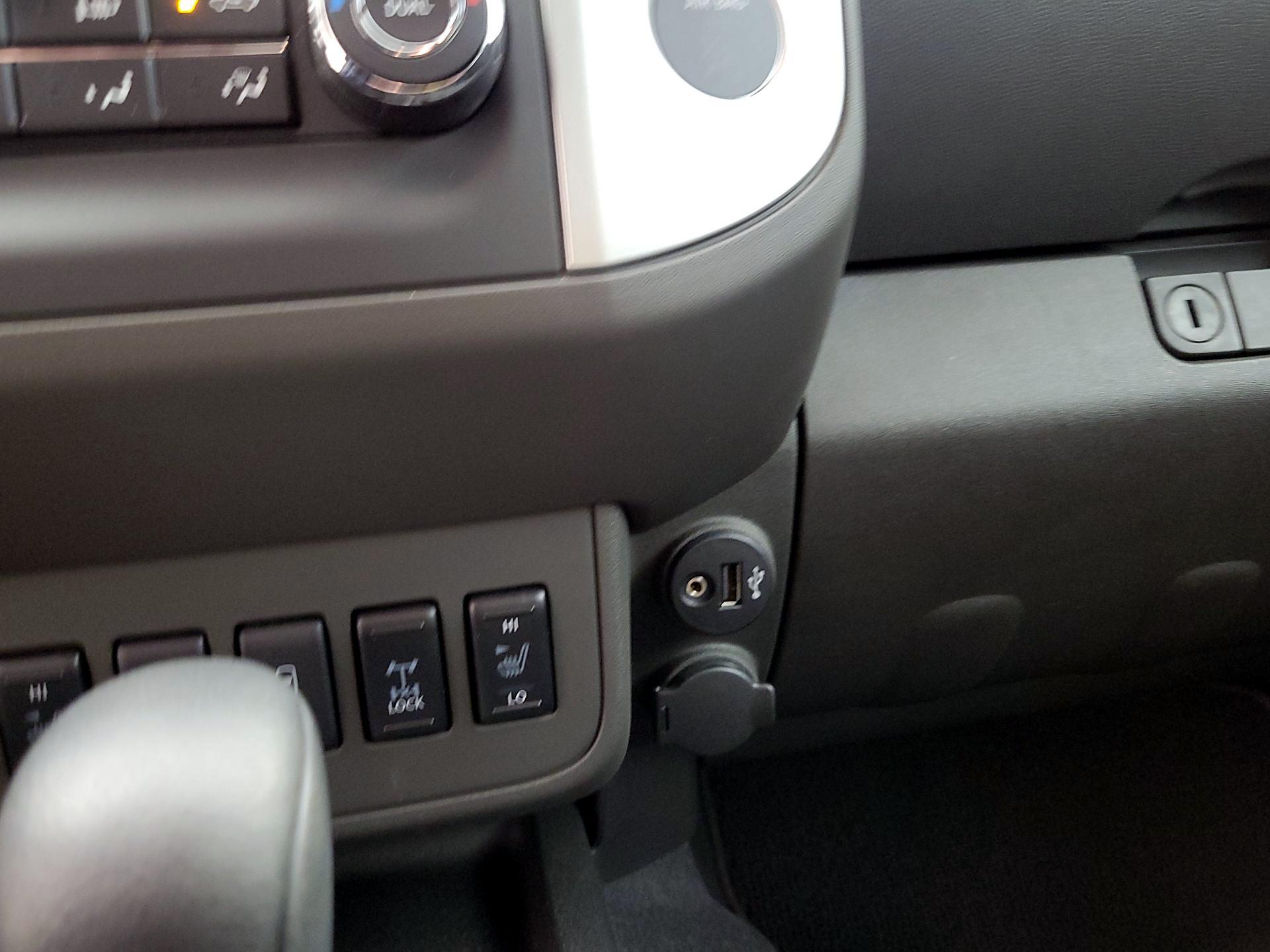 Thumbnail: 2020 Nissan Frontier - 19