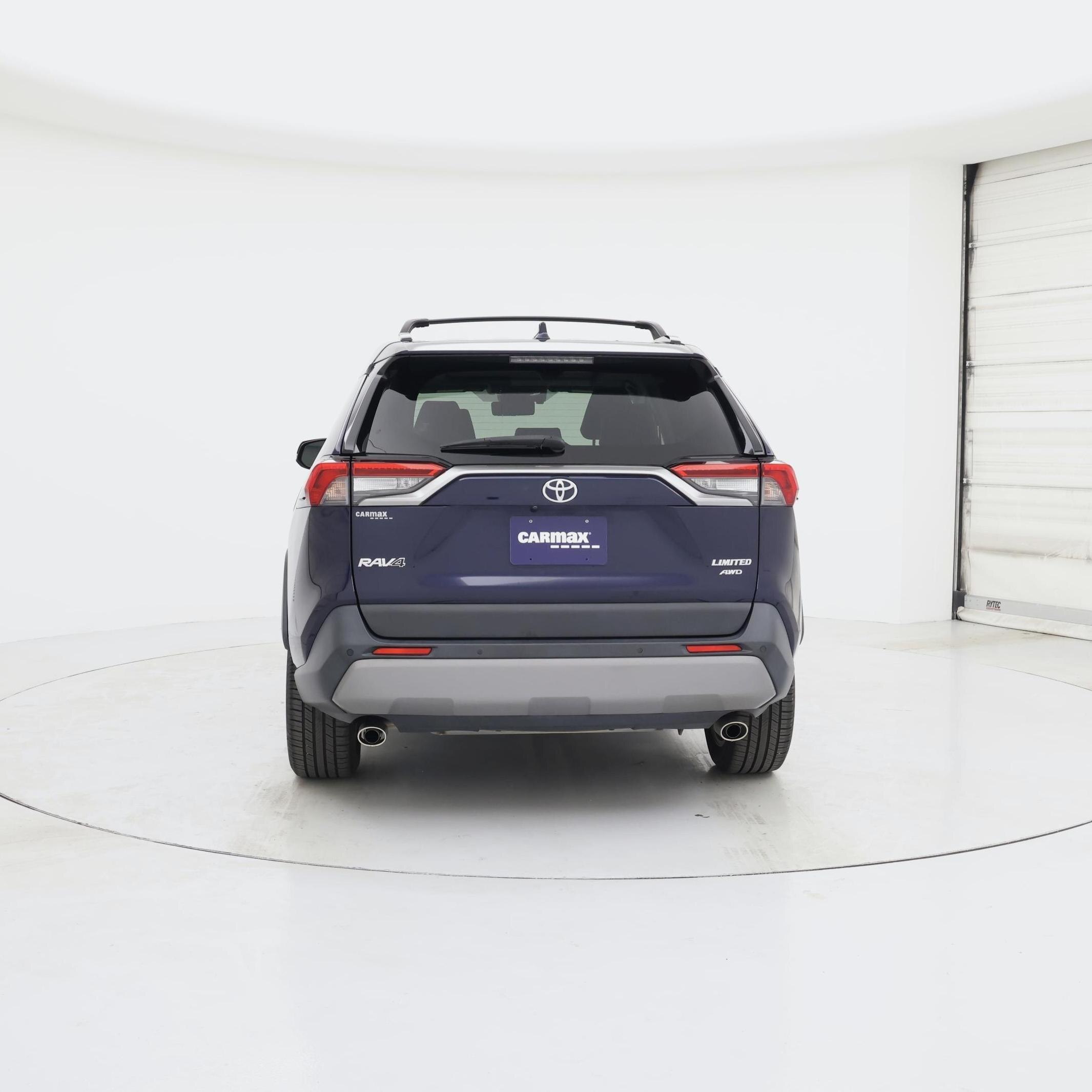 Thumbnail: 2019 Toyota RAV4 - 6