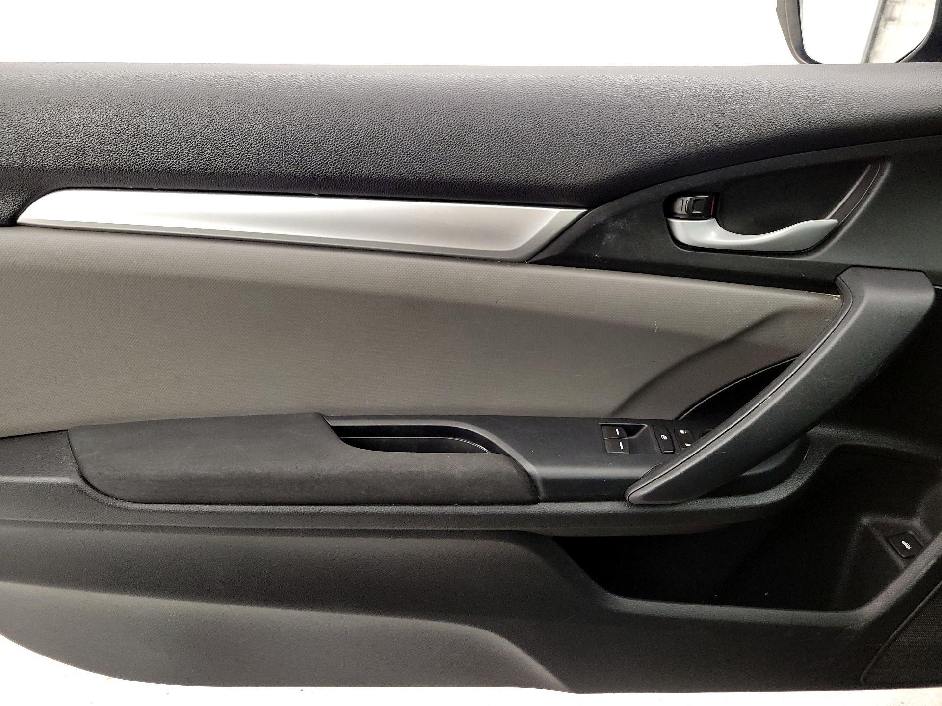 Thumbnail: 2018 Honda Civic - 12