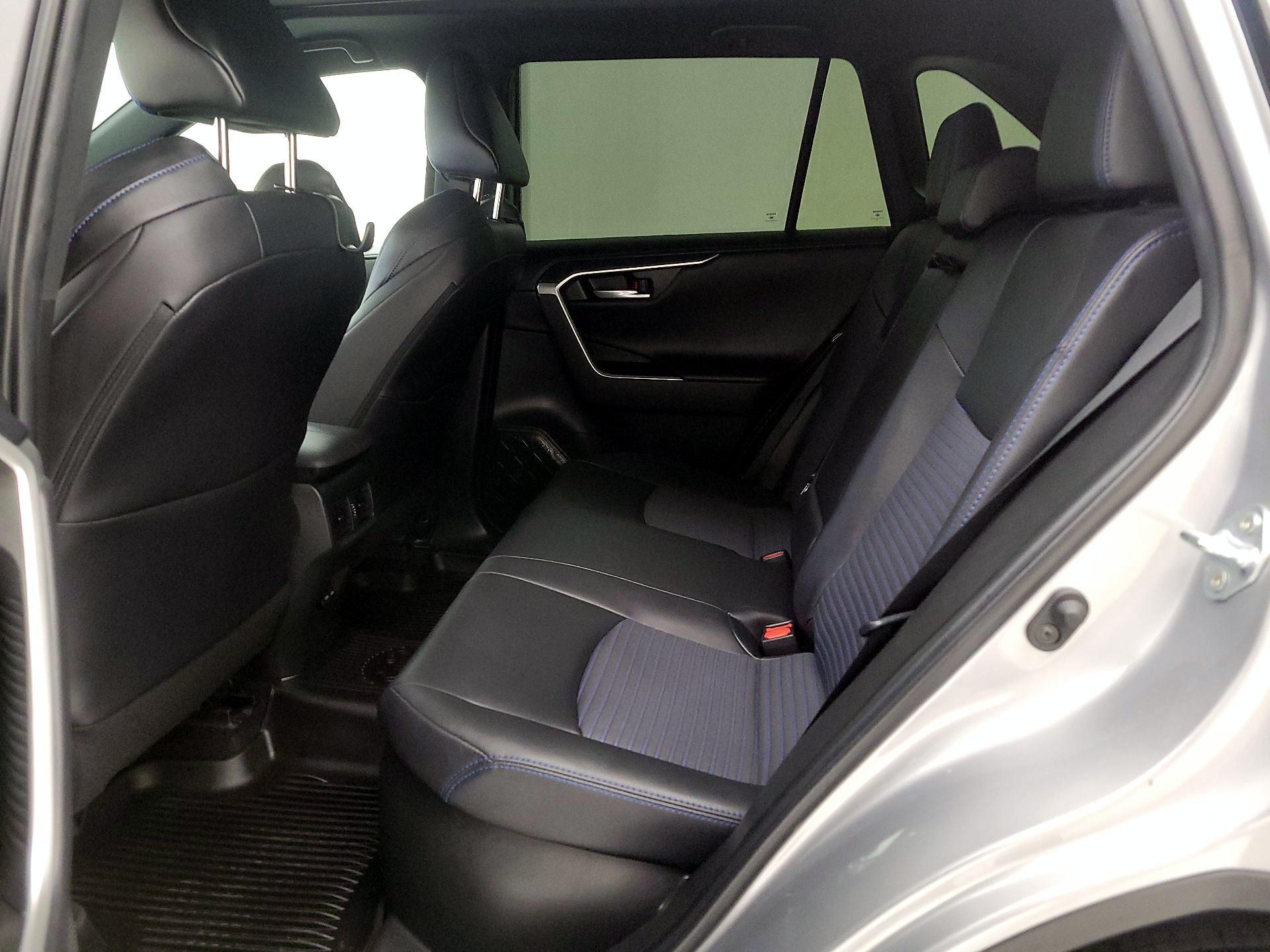 Thumbnail: 2023 Toyota RAV4 - 19