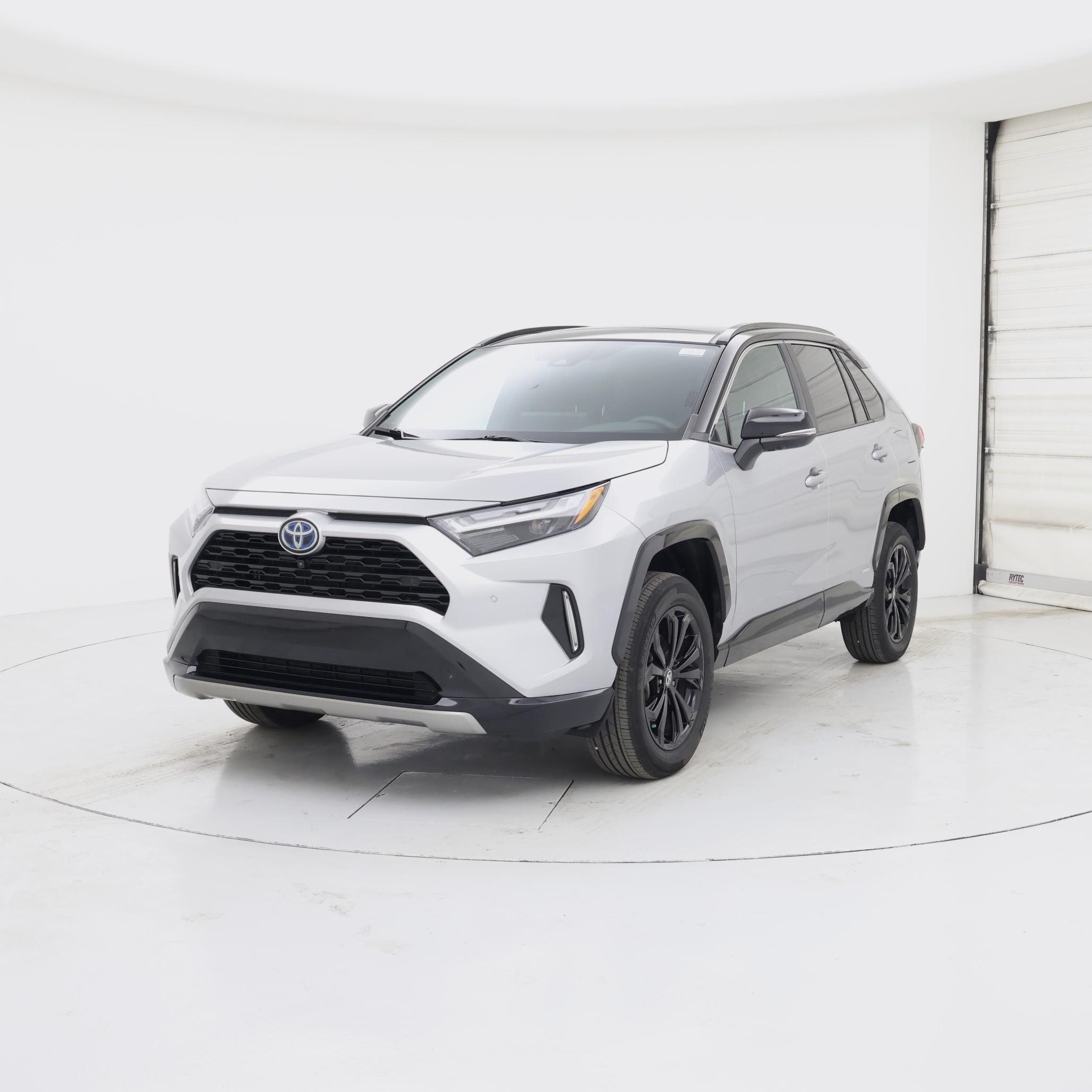Thumbnail: 2023 Toyota RAV4 - 4