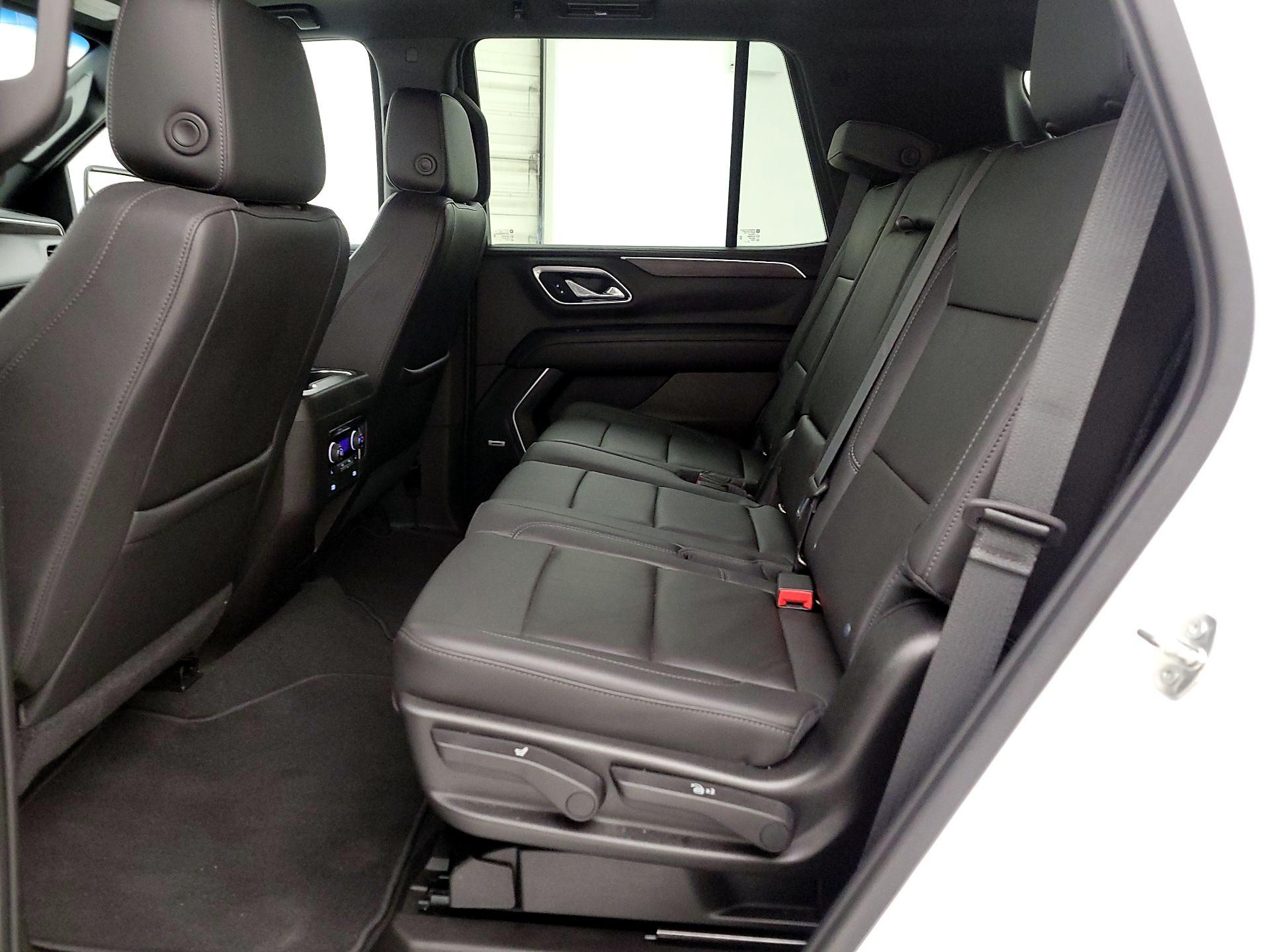 Thumbnail: 2021 Chevrolet Tahoe - 19