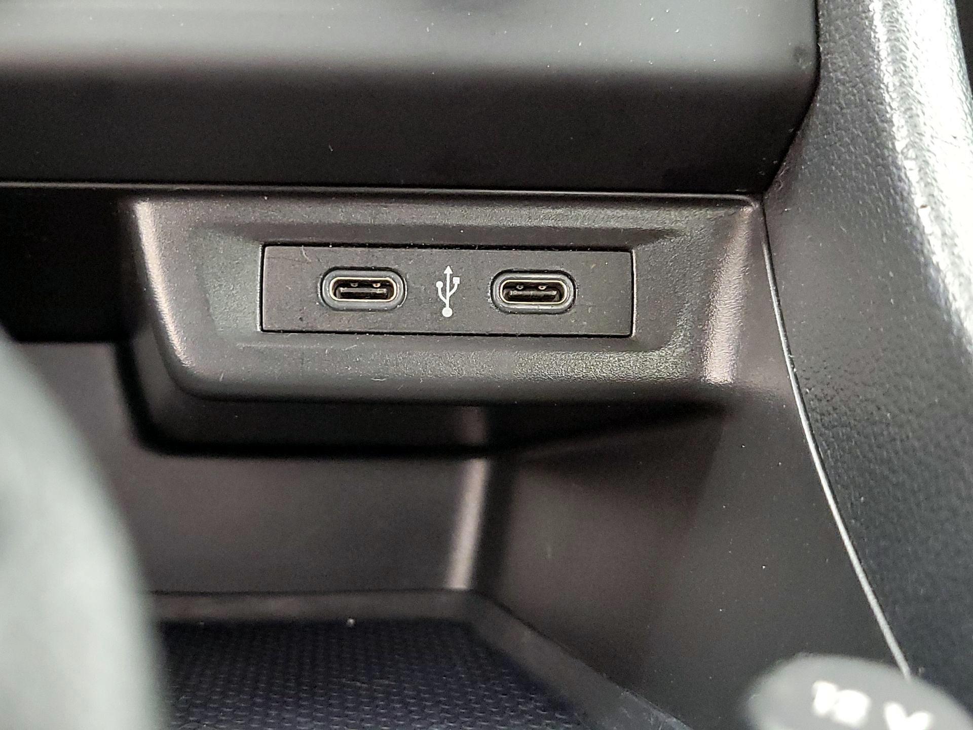 Thumbnail: 2021 Volkswagen Jetta - 18