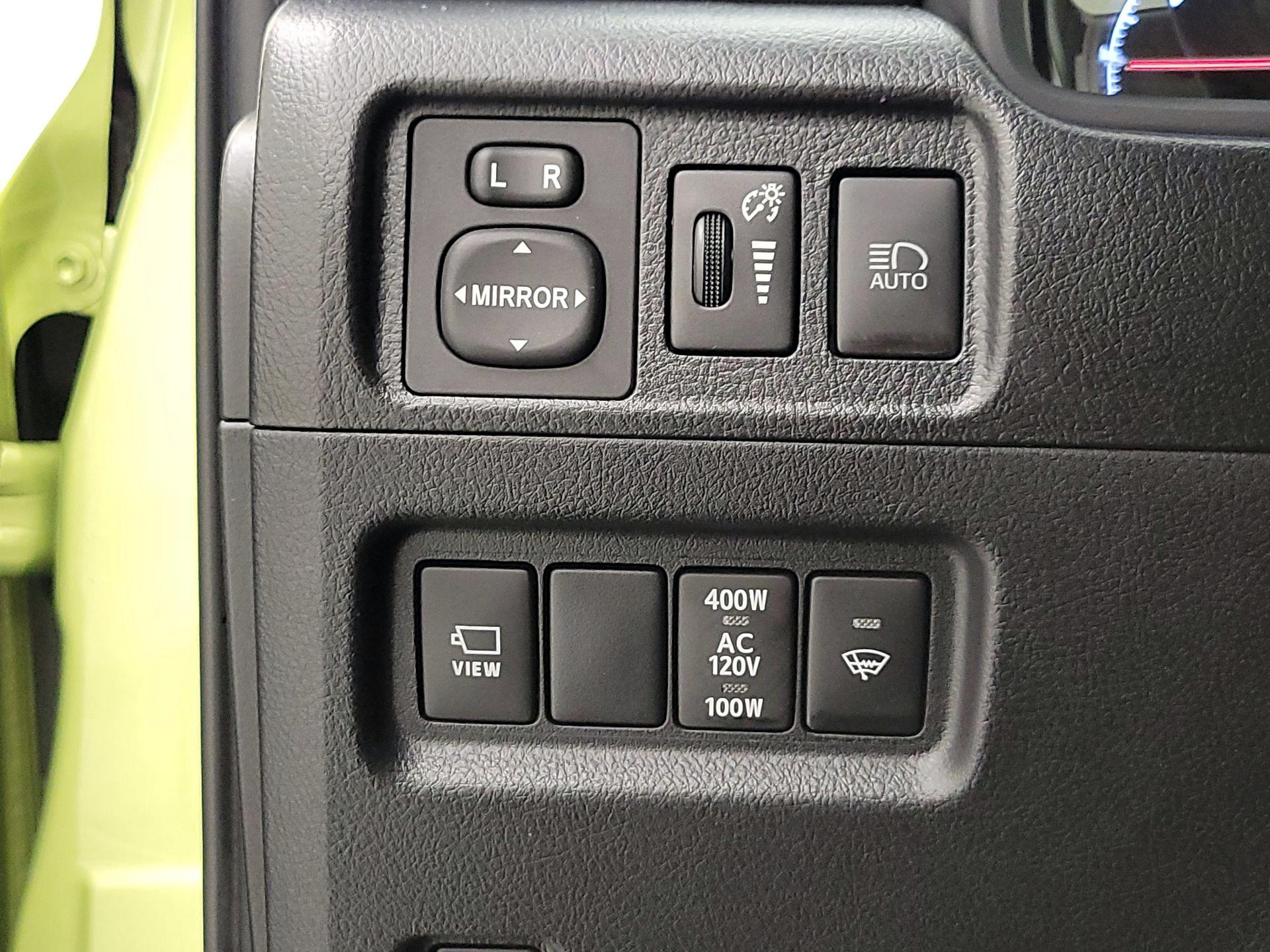 Thumbnail: 2022 Toyota 4Runner - 13