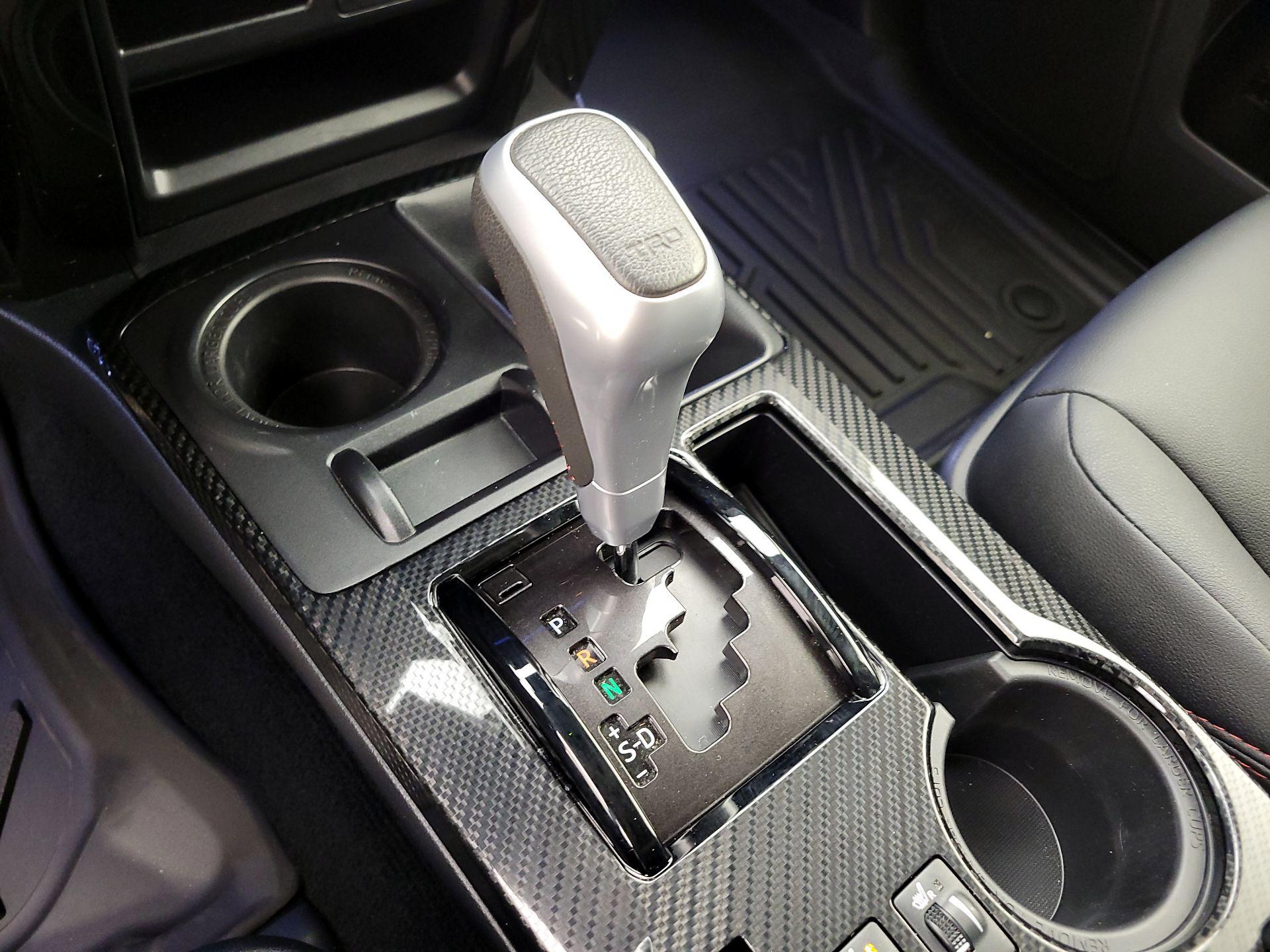 Thumbnail: 2022 Toyota 4Runner - 17