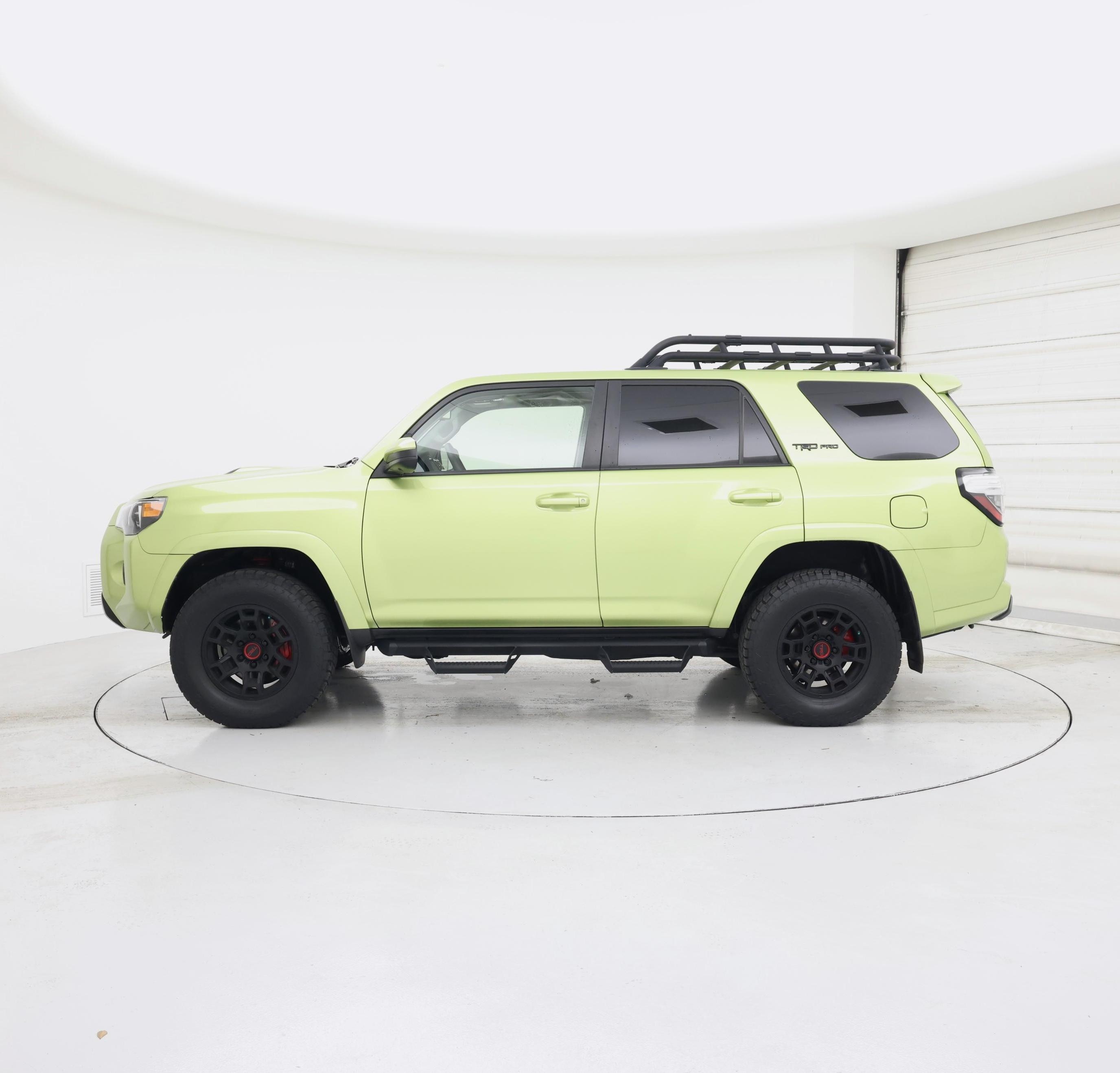 Thumbnail: 2022 Toyota 4Runner - 3