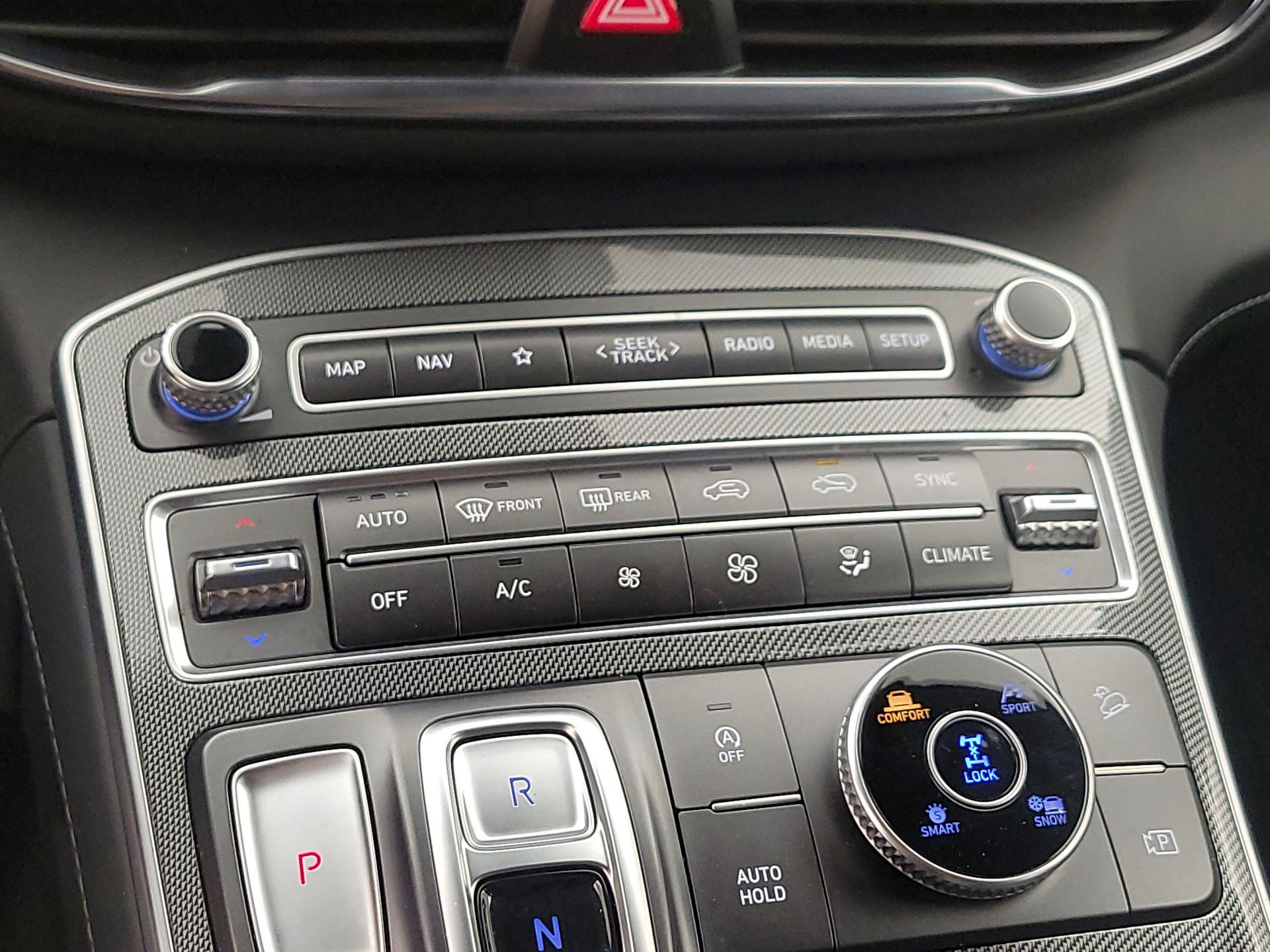 Thumbnail: 2023 Hyundai Santa Fe - 16