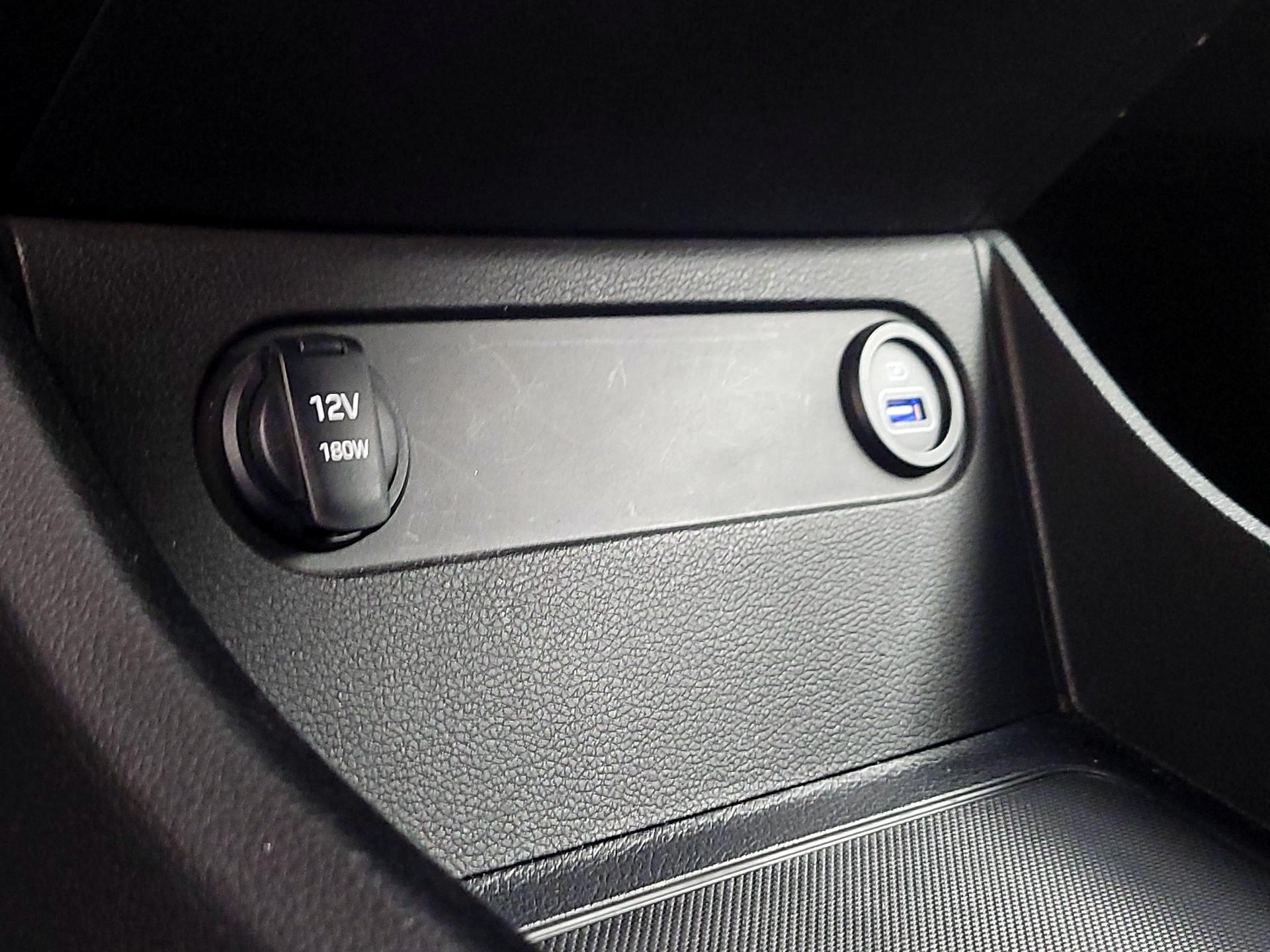 Thumbnail: 2023 Hyundai Santa Fe - 18