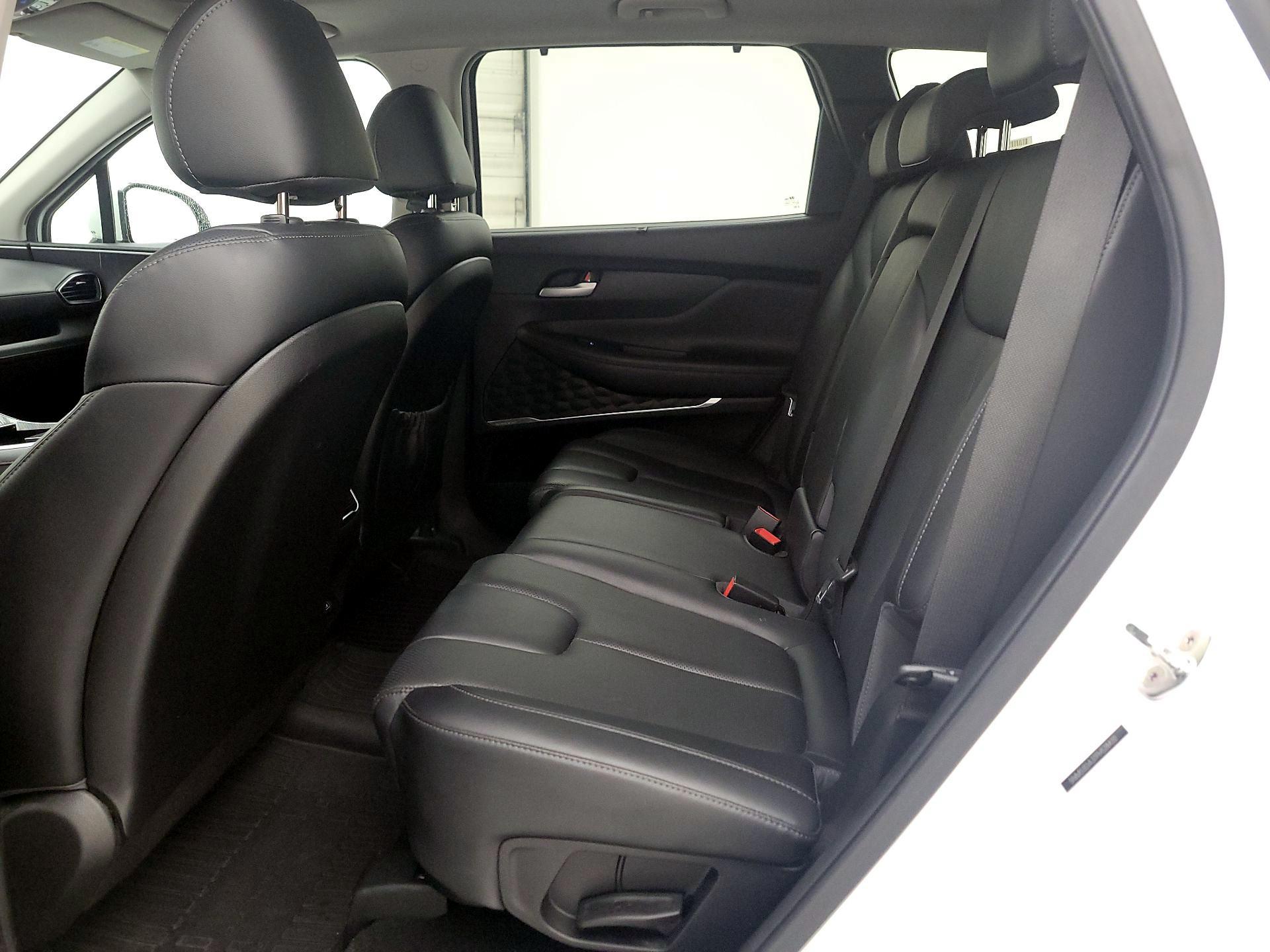 Thumbnail: 2023 Hyundai Santa Fe - 19