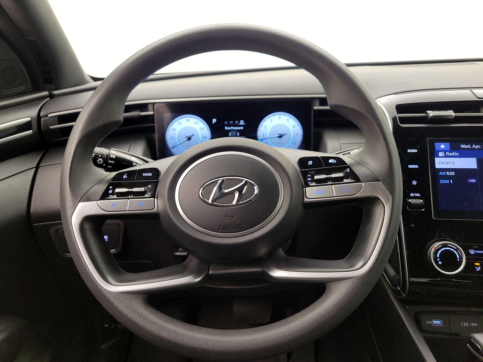 Thumbnail: 2023 Hyundai Santa Cruz - 10