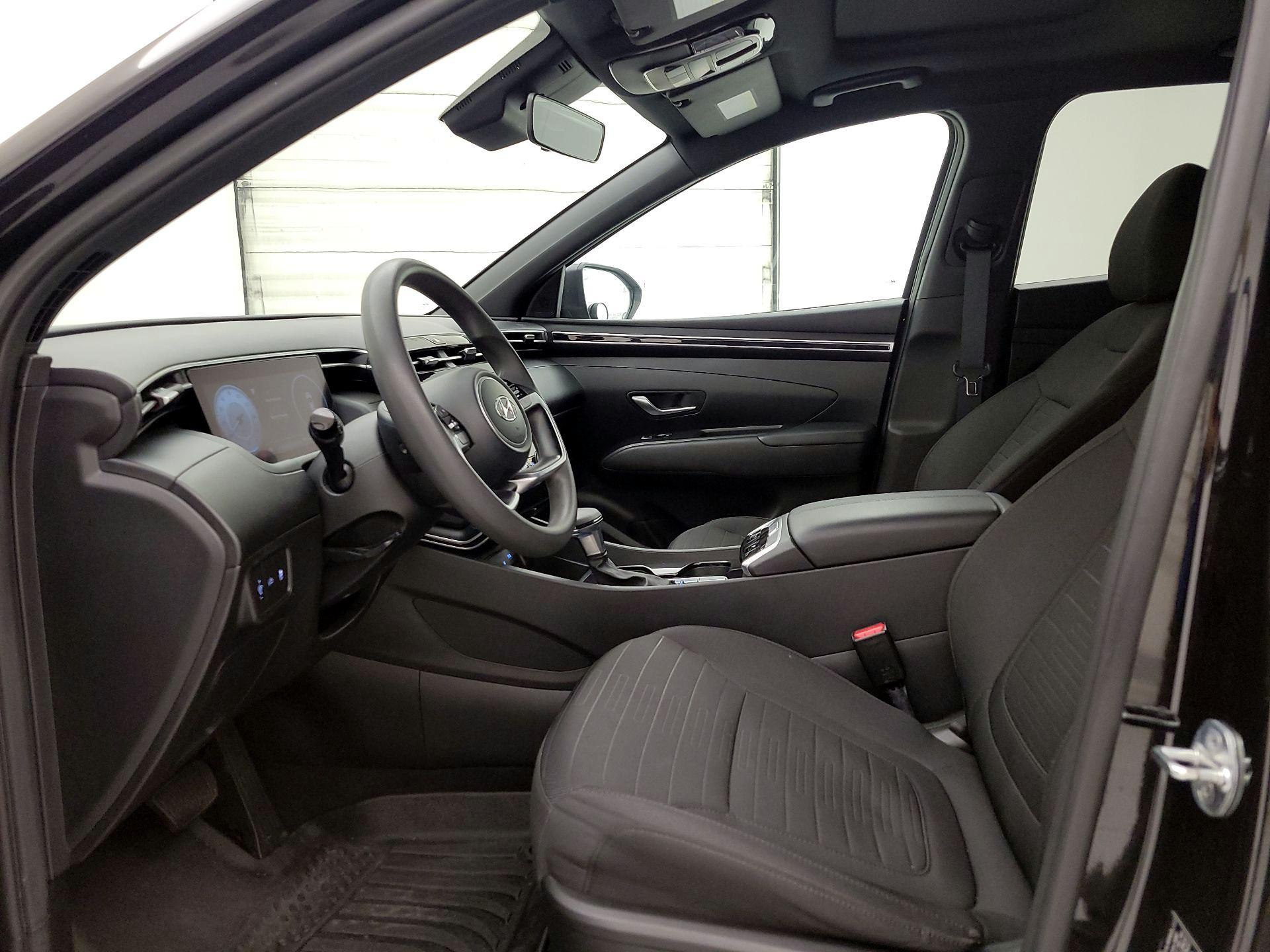 Thumbnail: 2023 Hyundai Santa Cruz - 11