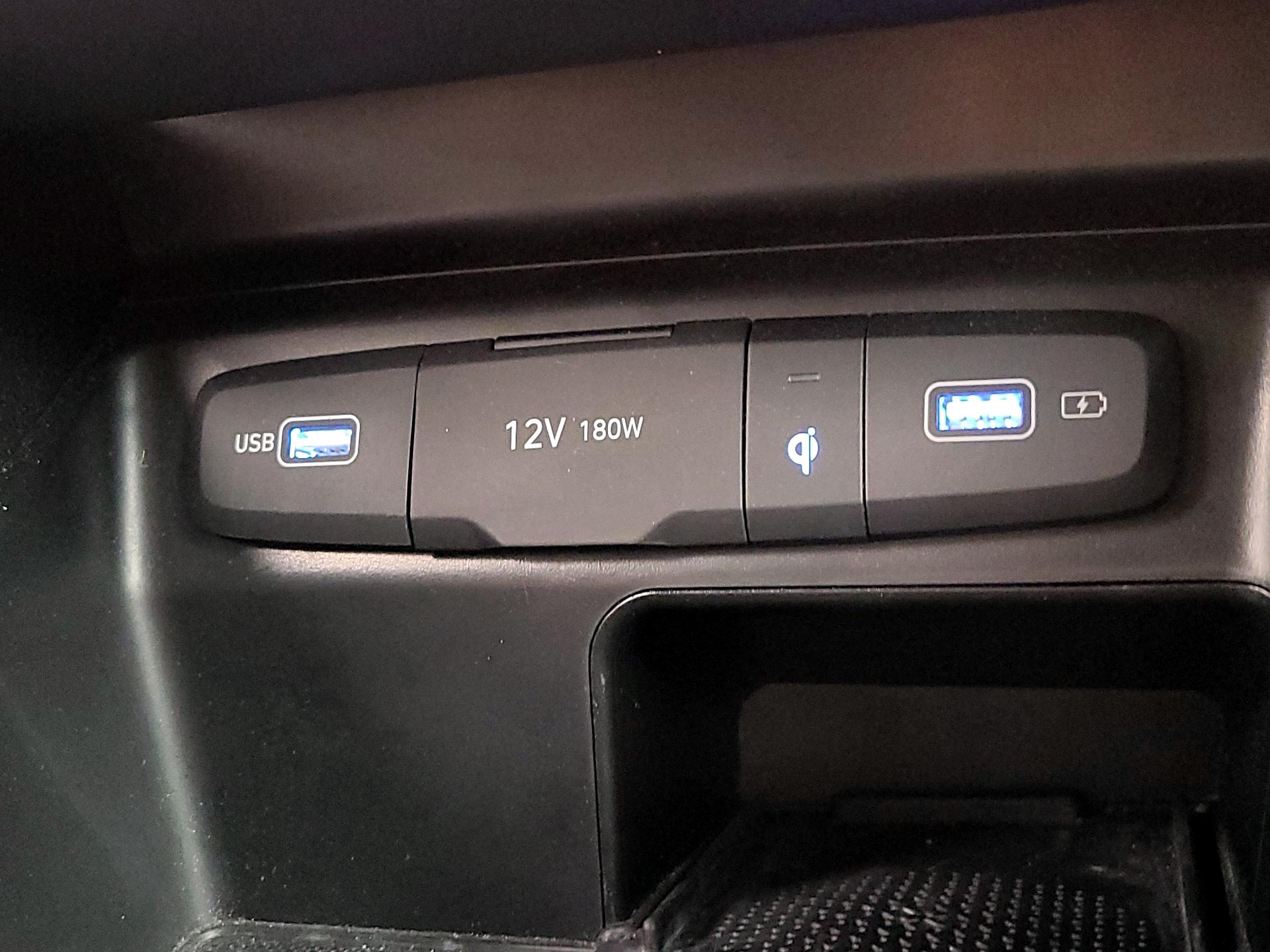 Thumbnail: 2023 Hyundai Santa Cruz - 18