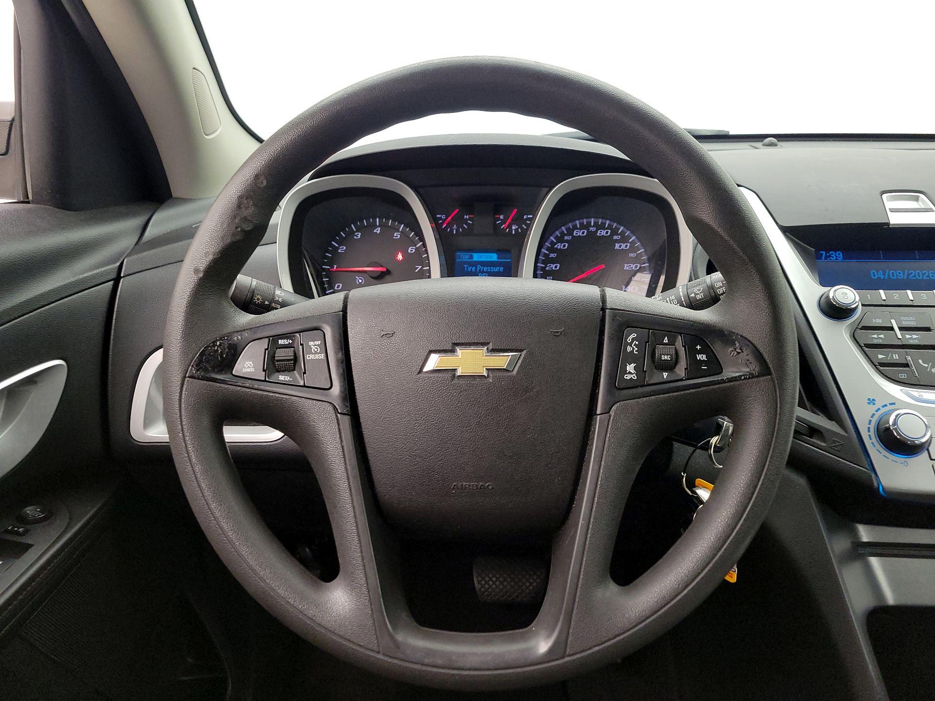 Thumbnail: 2015 Chevrolet Equinox - 10