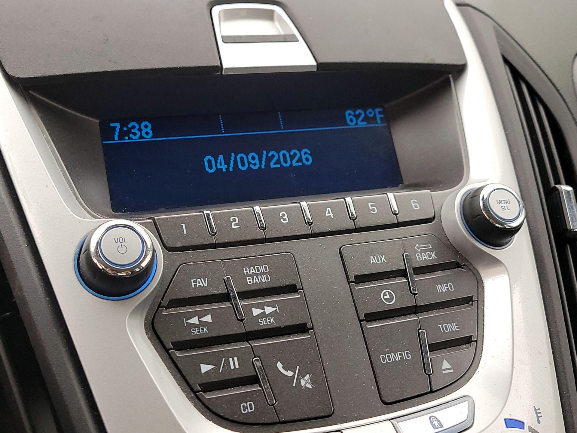 Thumbnail: 2015 Chevrolet Equinox - 13