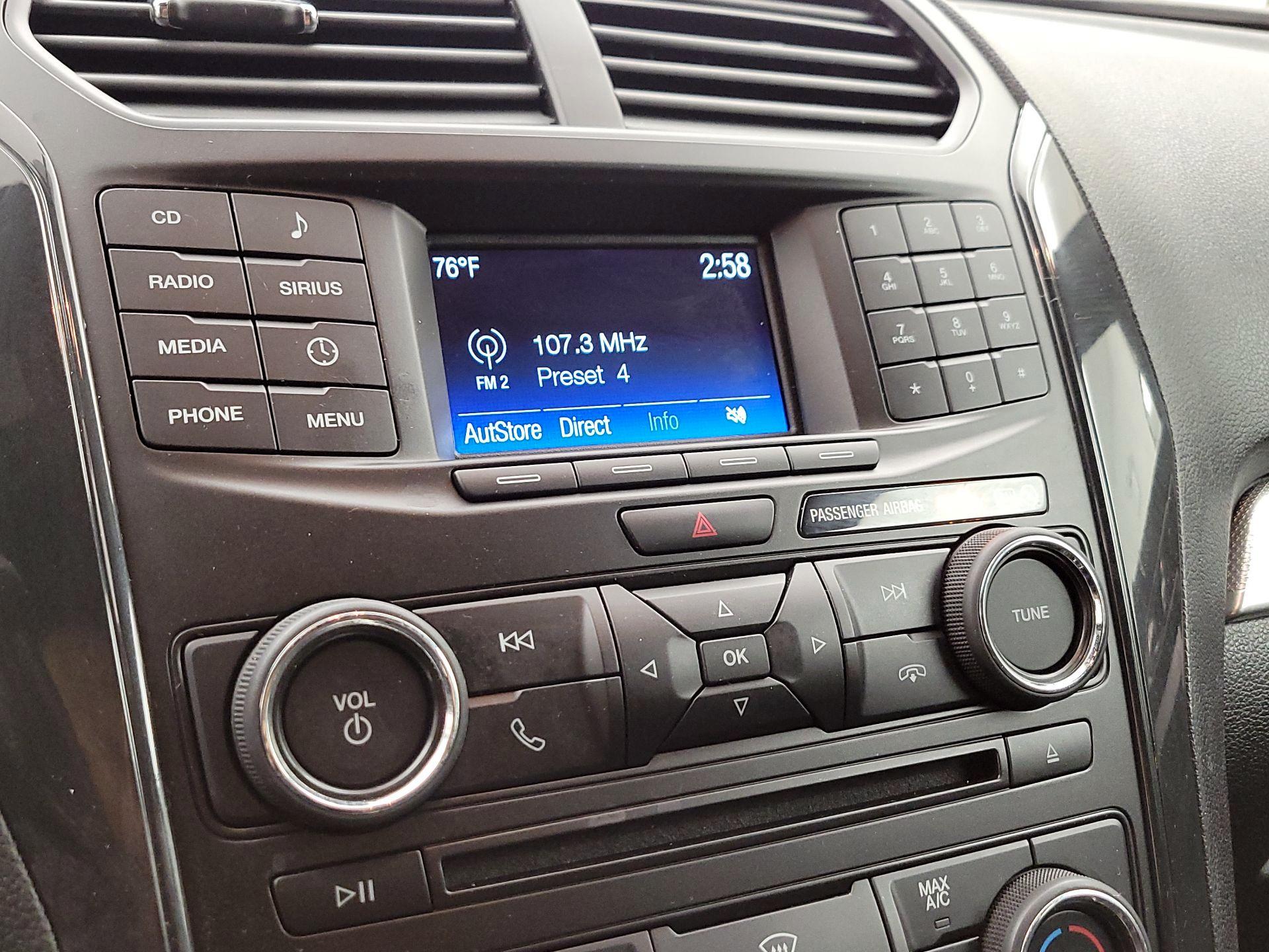 Thumbnail: 2017 Ford Explorer - 15