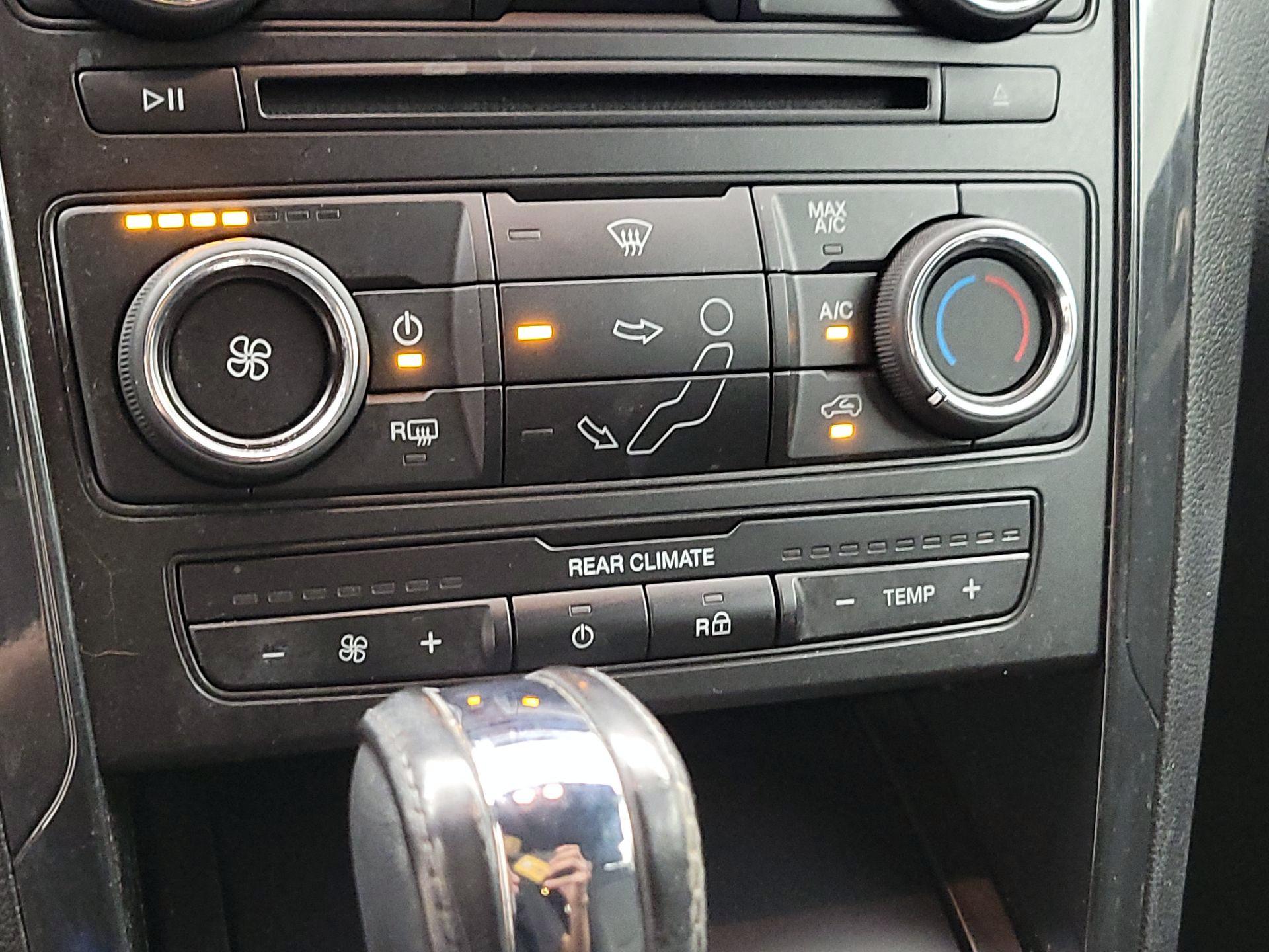 Thumbnail: 2017 Ford Explorer - 16