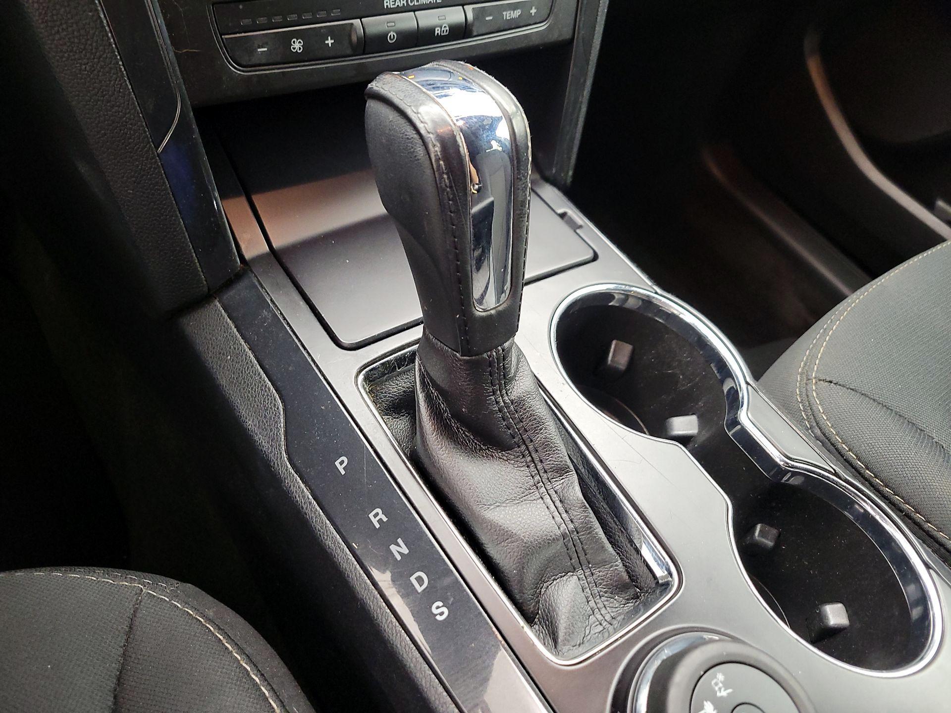 Thumbnail: 2017 Ford Explorer - 17