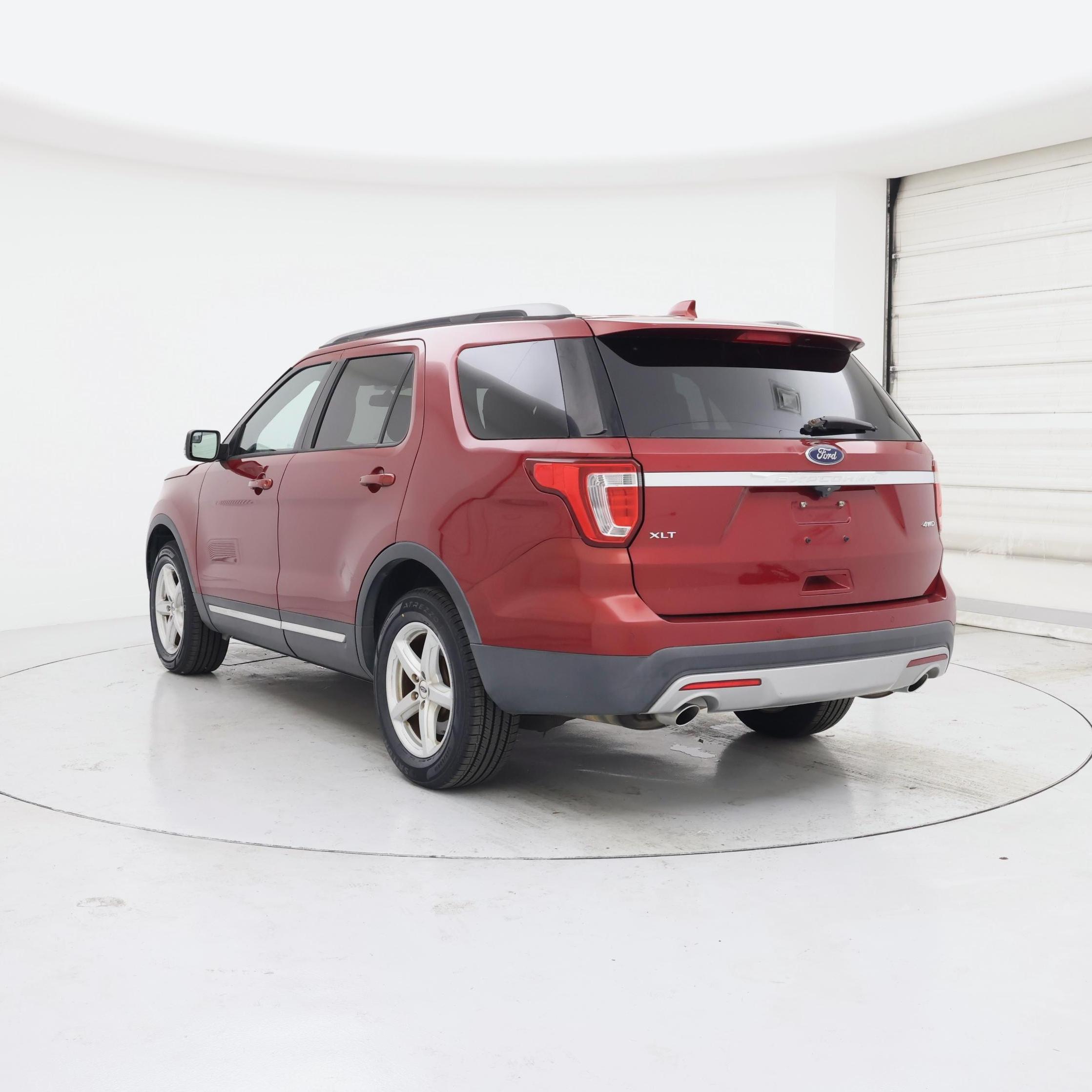 Thumbnail: 2017 Ford Explorer - 2