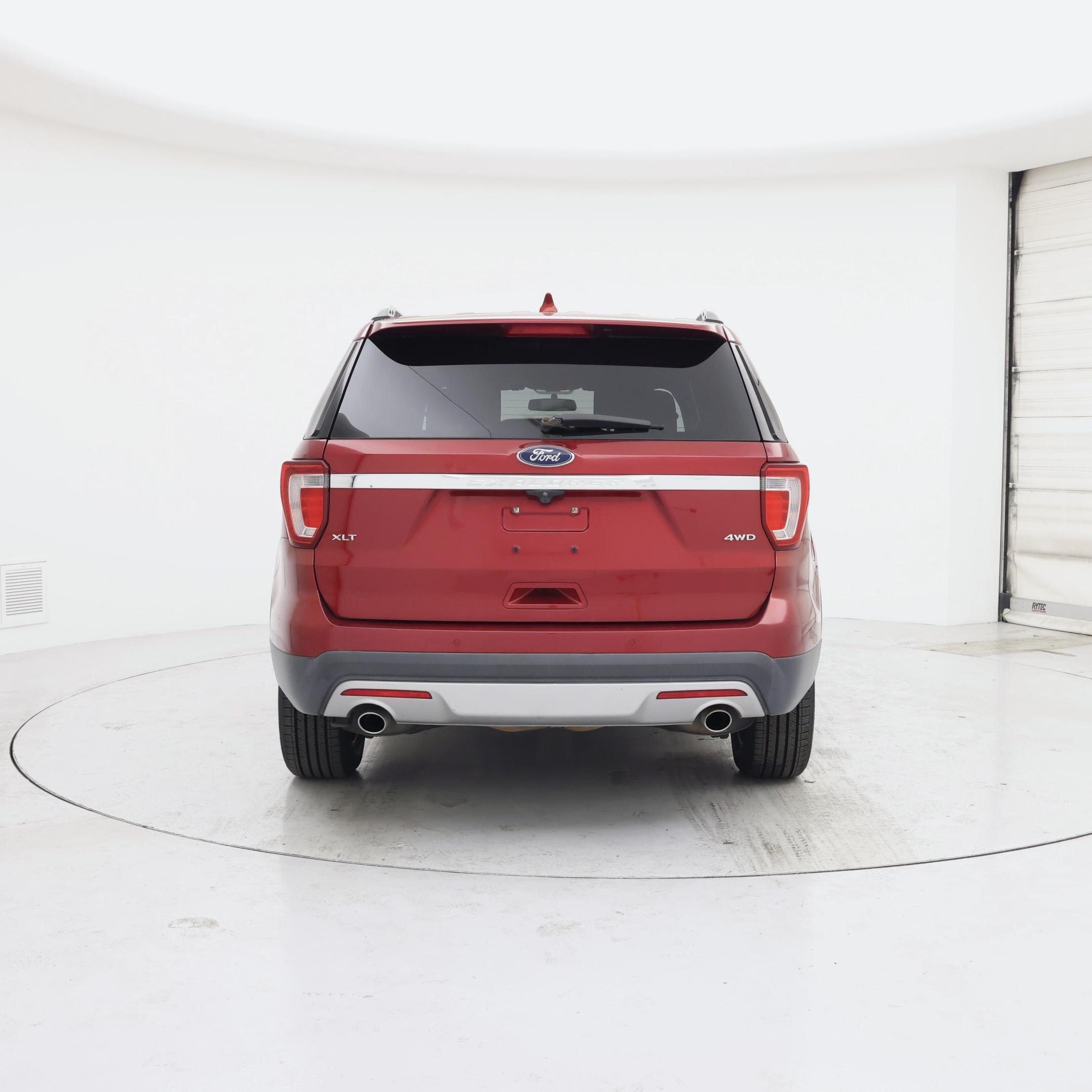 Thumbnail: 2017 Ford Explorer - 6