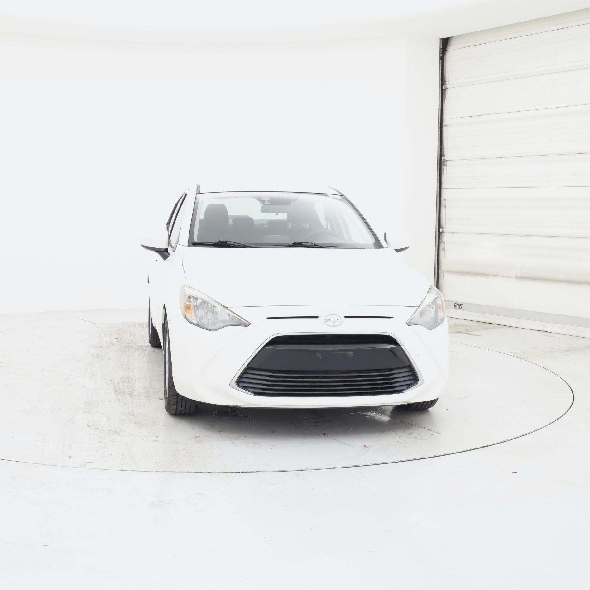 Thumbnail: 2016 Scion iA - 5