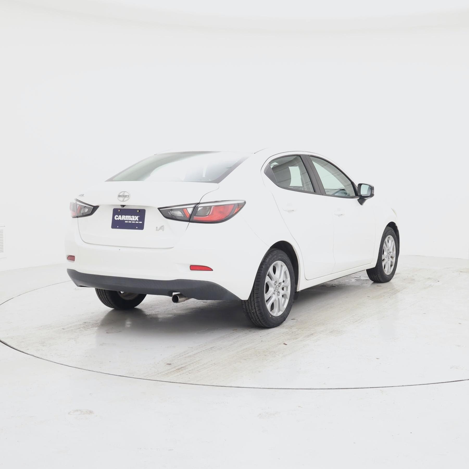 Thumbnail: 2016 Scion iA - 8