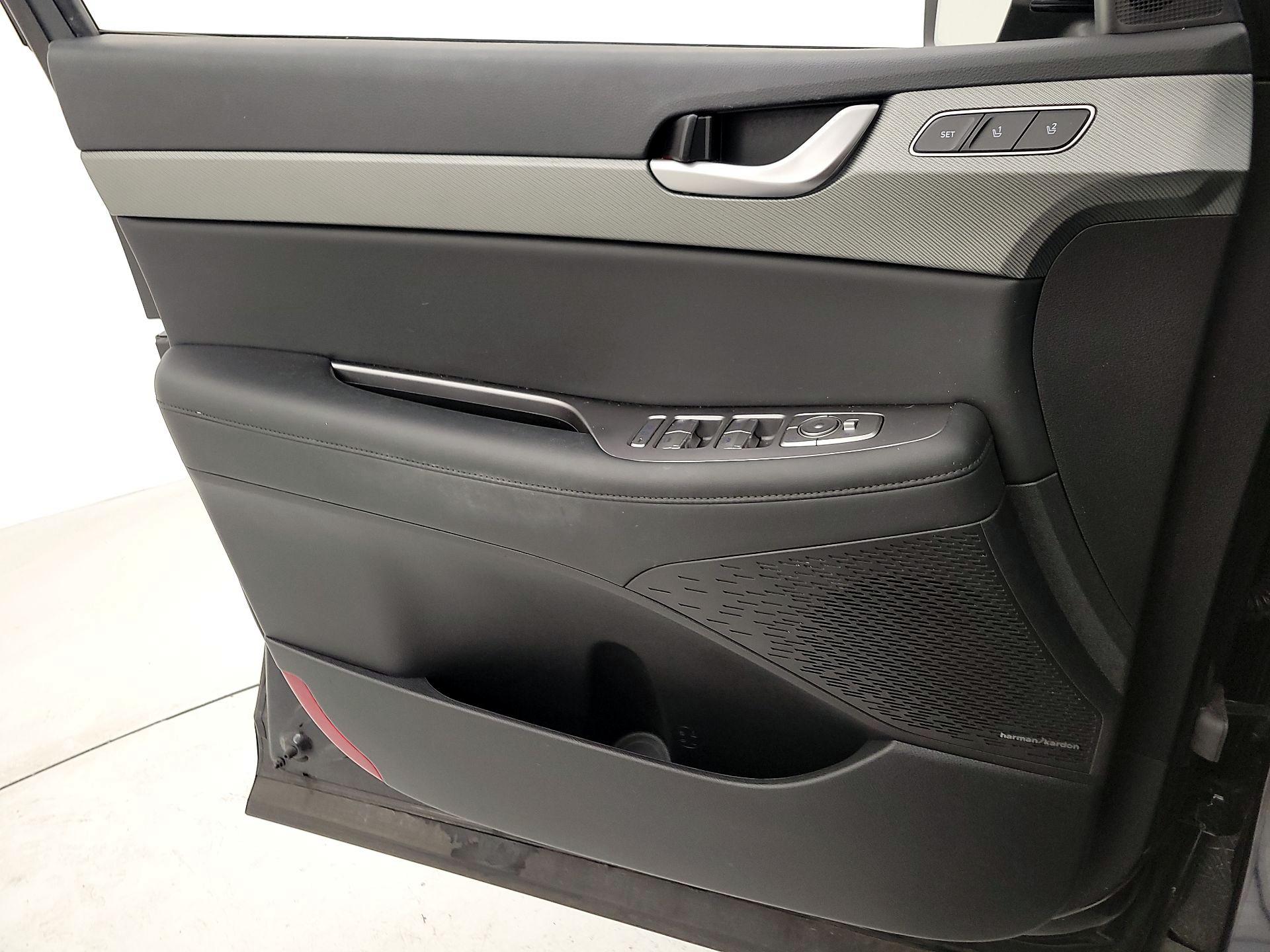 Thumbnail: 2023 Hyundai Palisade - 12