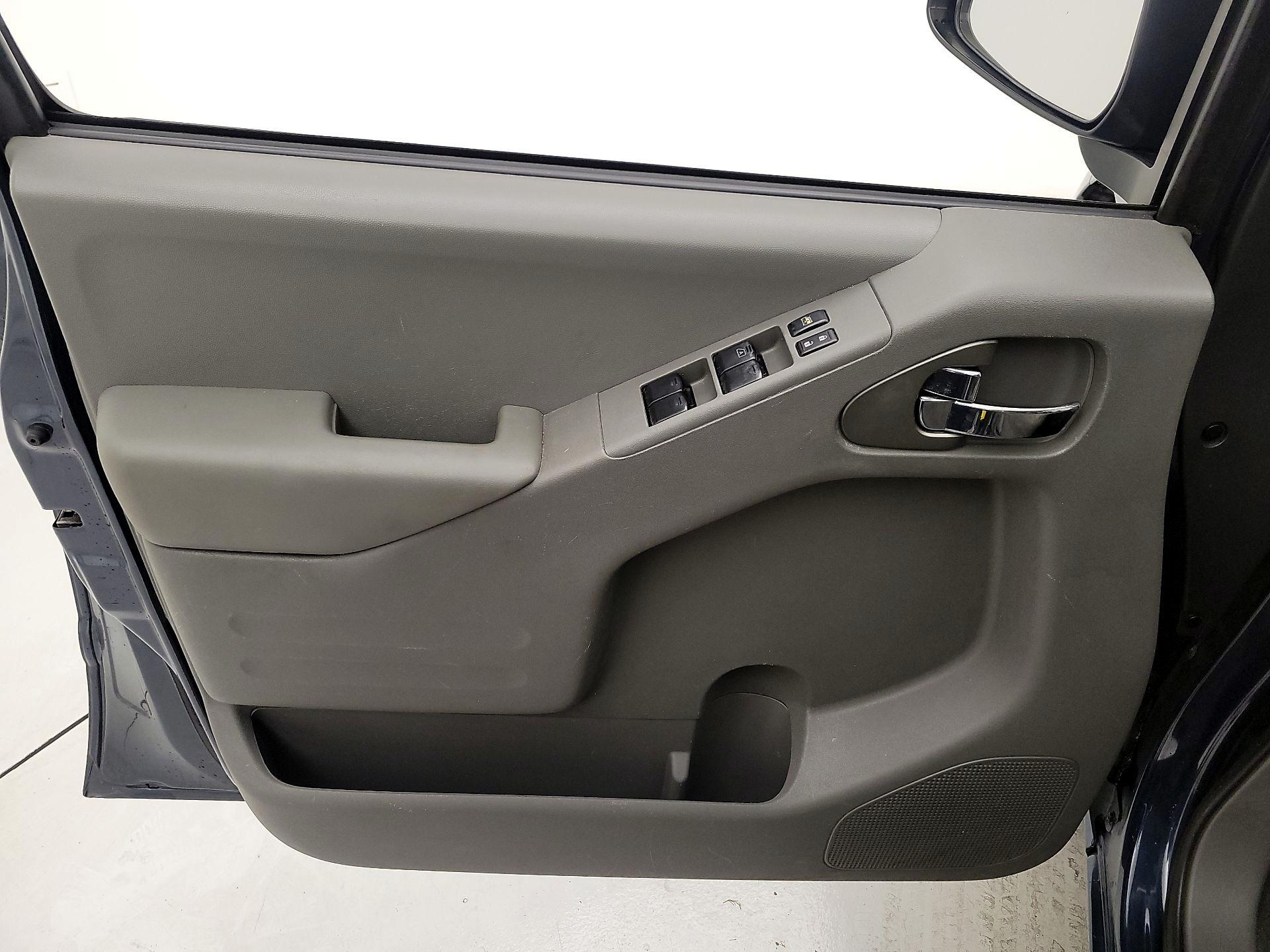 Thumbnail: 2019 Nissan Frontier - 12