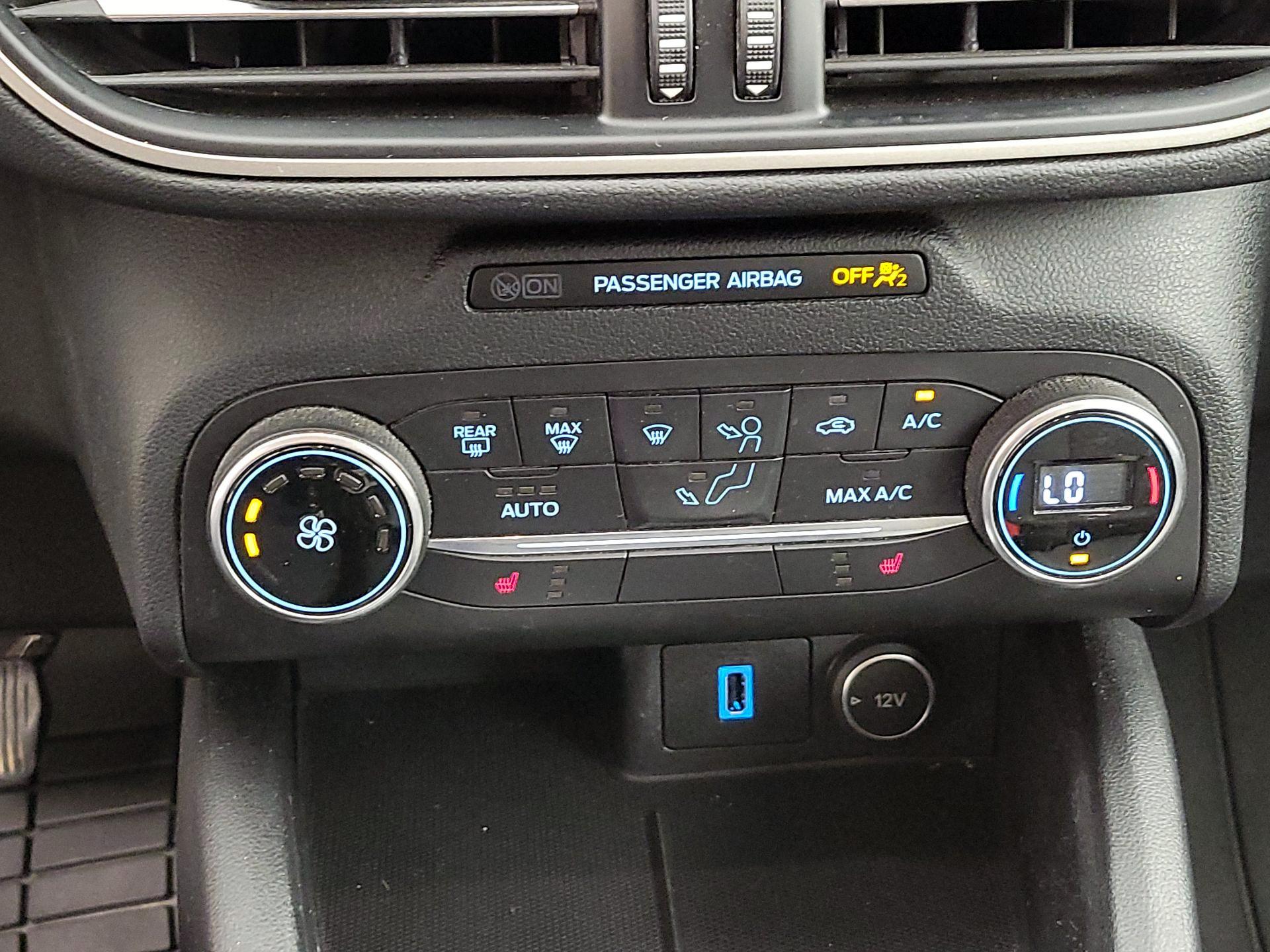 Thumbnail: 2020 Ford Escape - 16