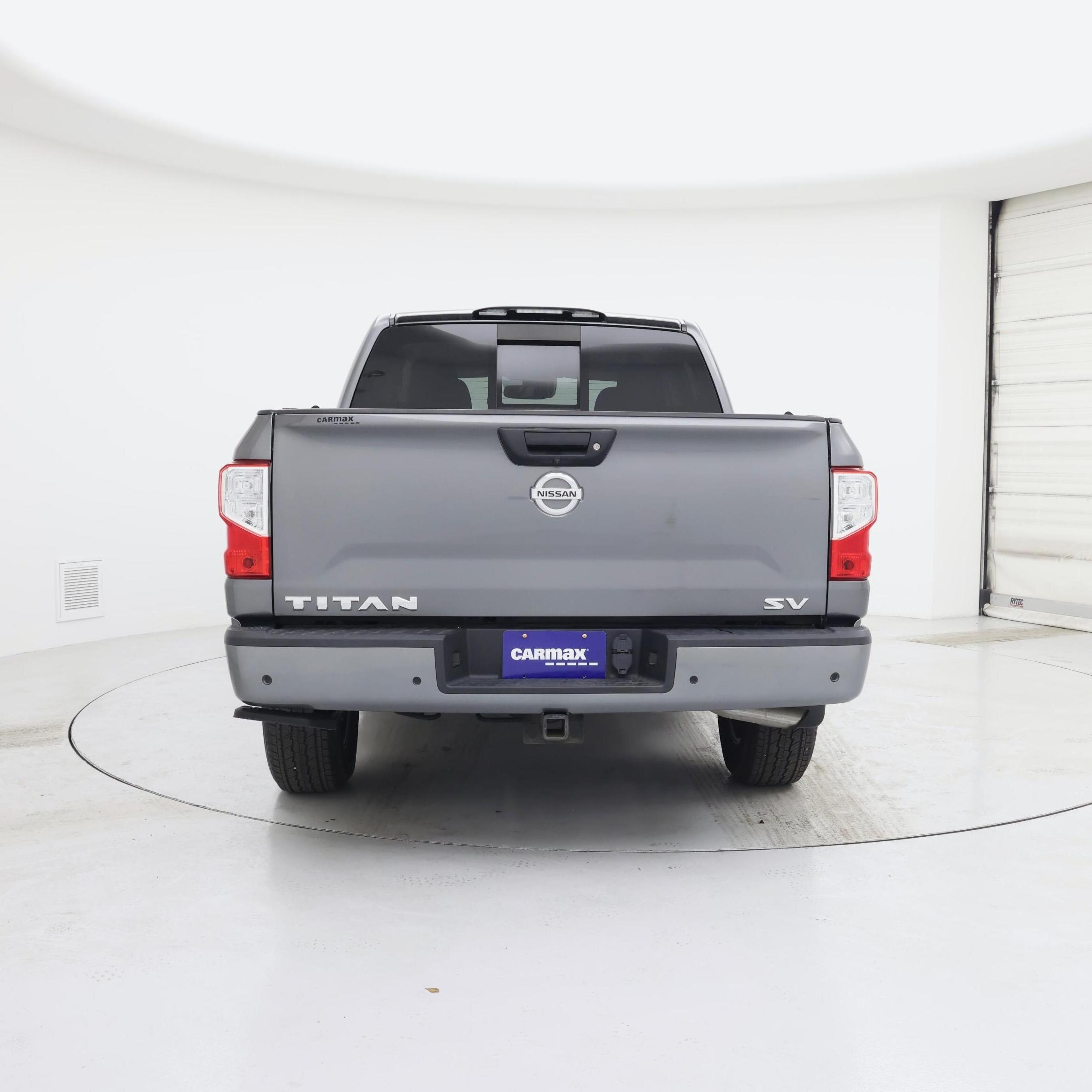 Thumbnail: 2020 Nissan Titan - 6