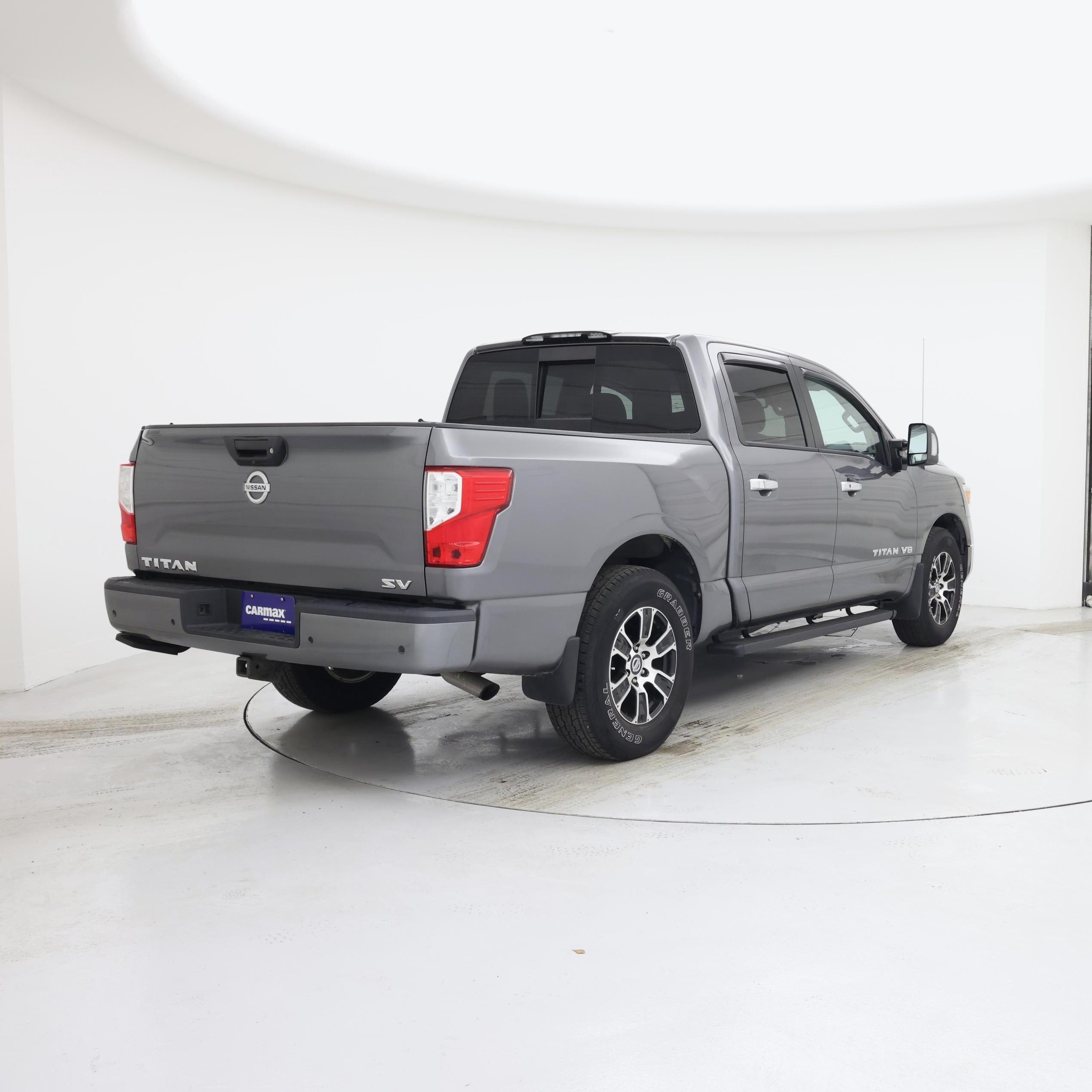 Thumbnail: 2020 Nissan Titan - 8