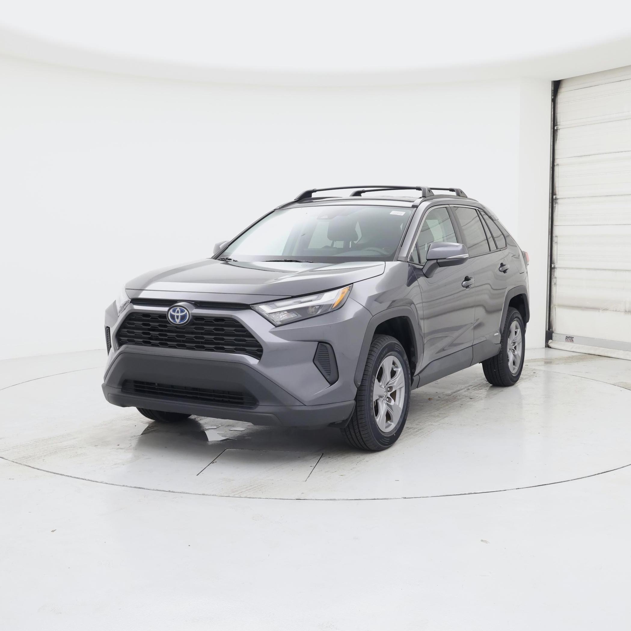 Thumbnail: 2022 Toyota RAV4 - 4
