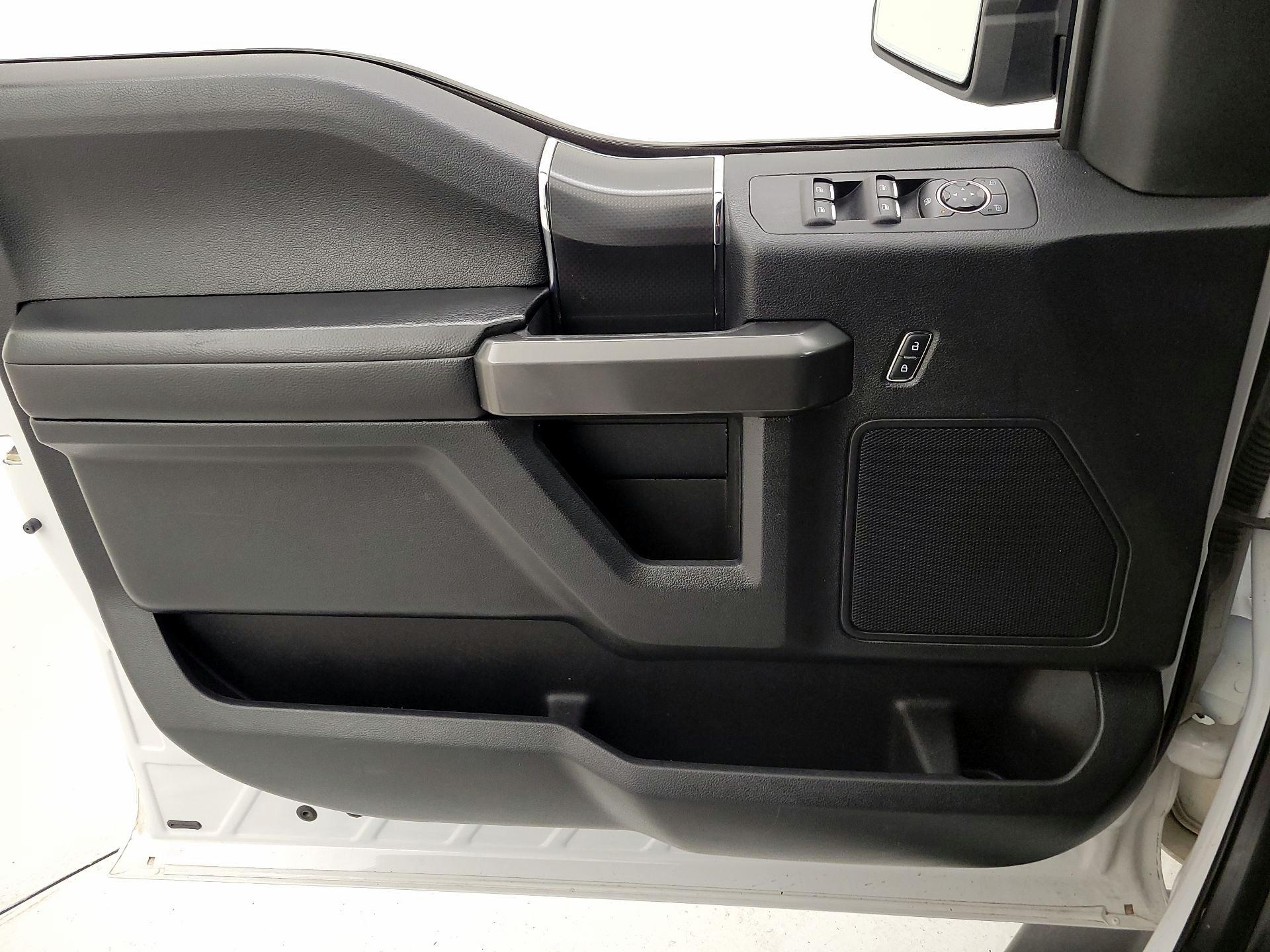 Thumbnail: 2016 Ford F-150 - 12