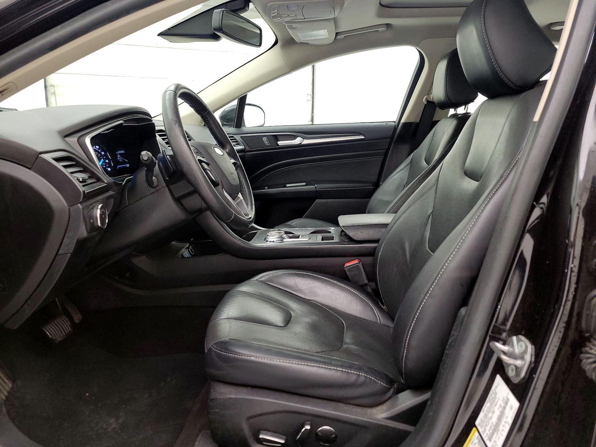 Thumbnail: 2020 Ford Fusion - 11