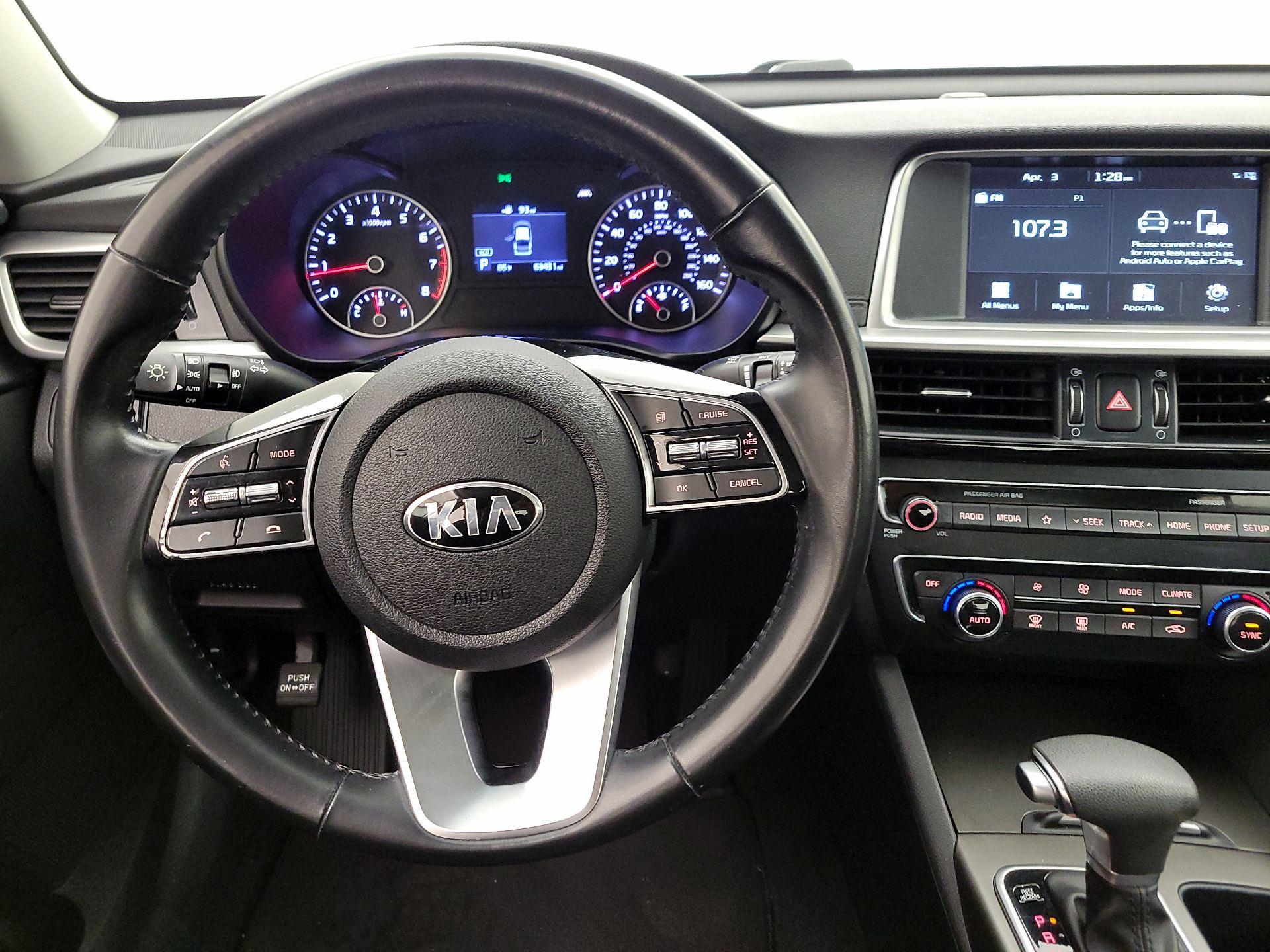 Thumbnail: 2019 Kia Optima - 10