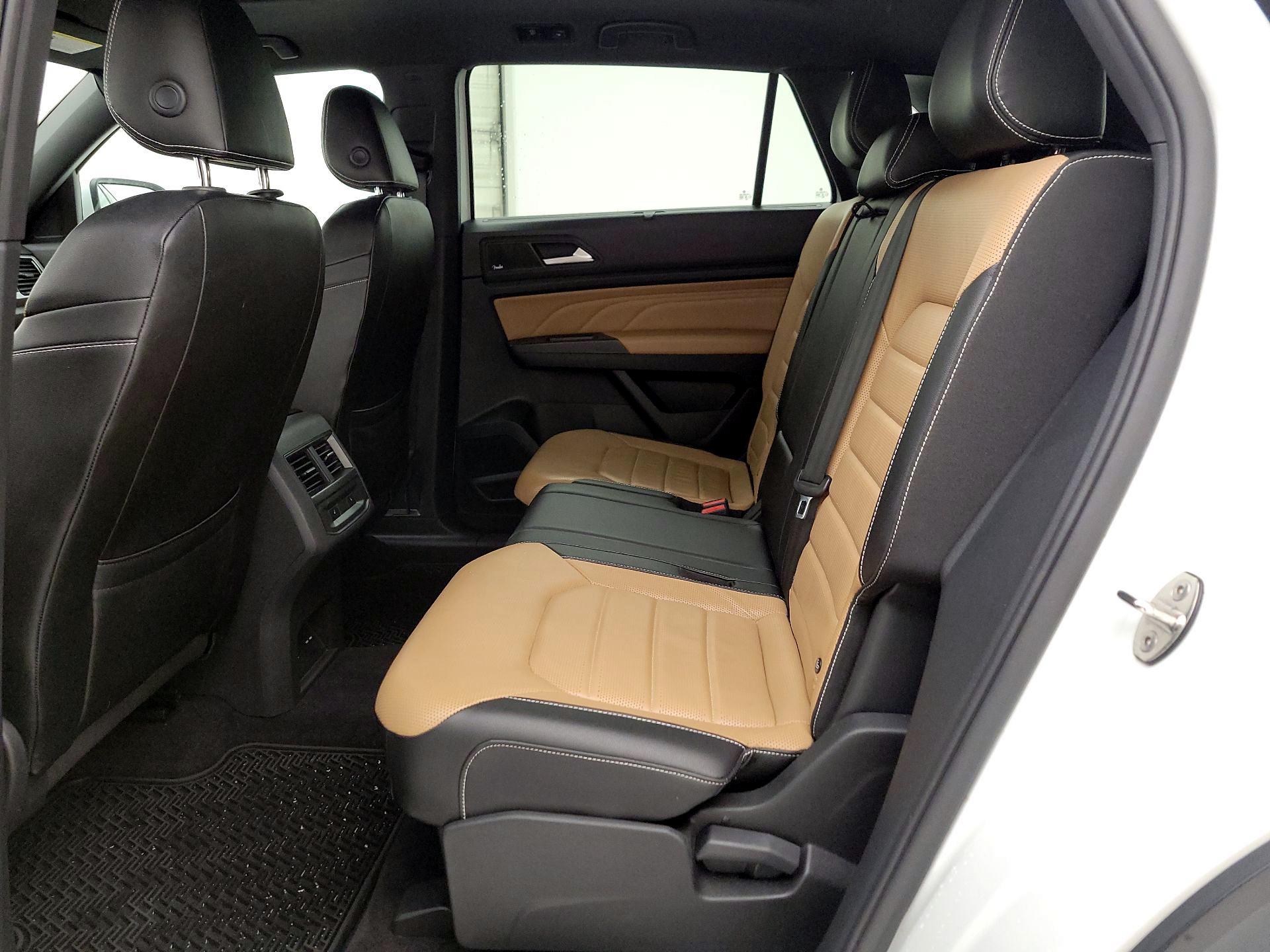 Thumbnail: 2021 Volkswagen Atlas - 19