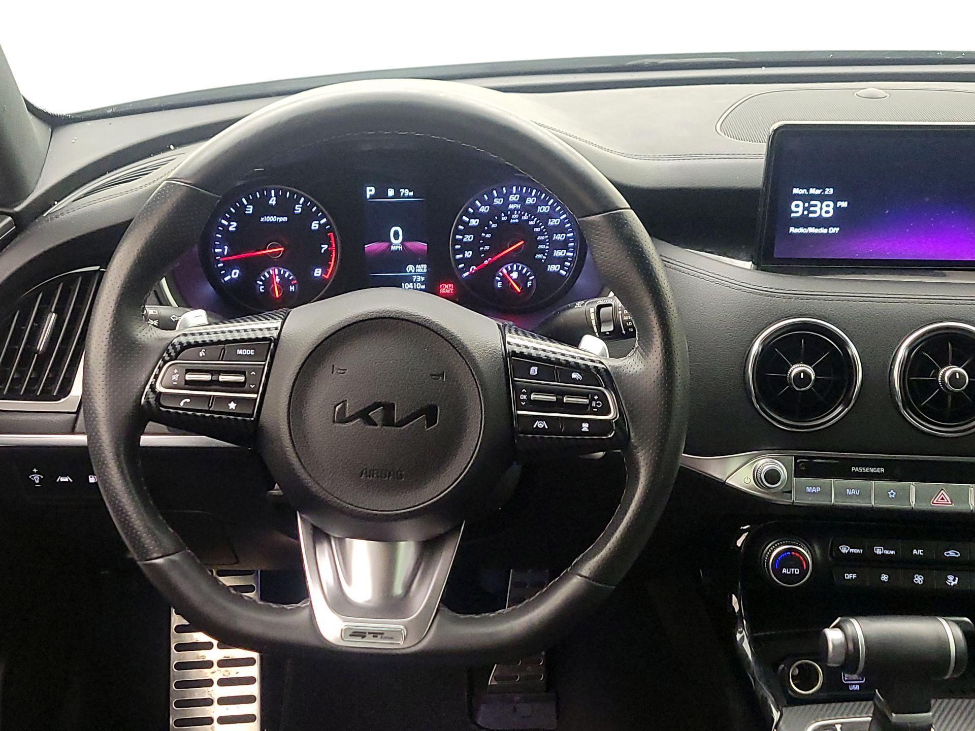 Thumbnail: 2023 Kia Stinger - 10