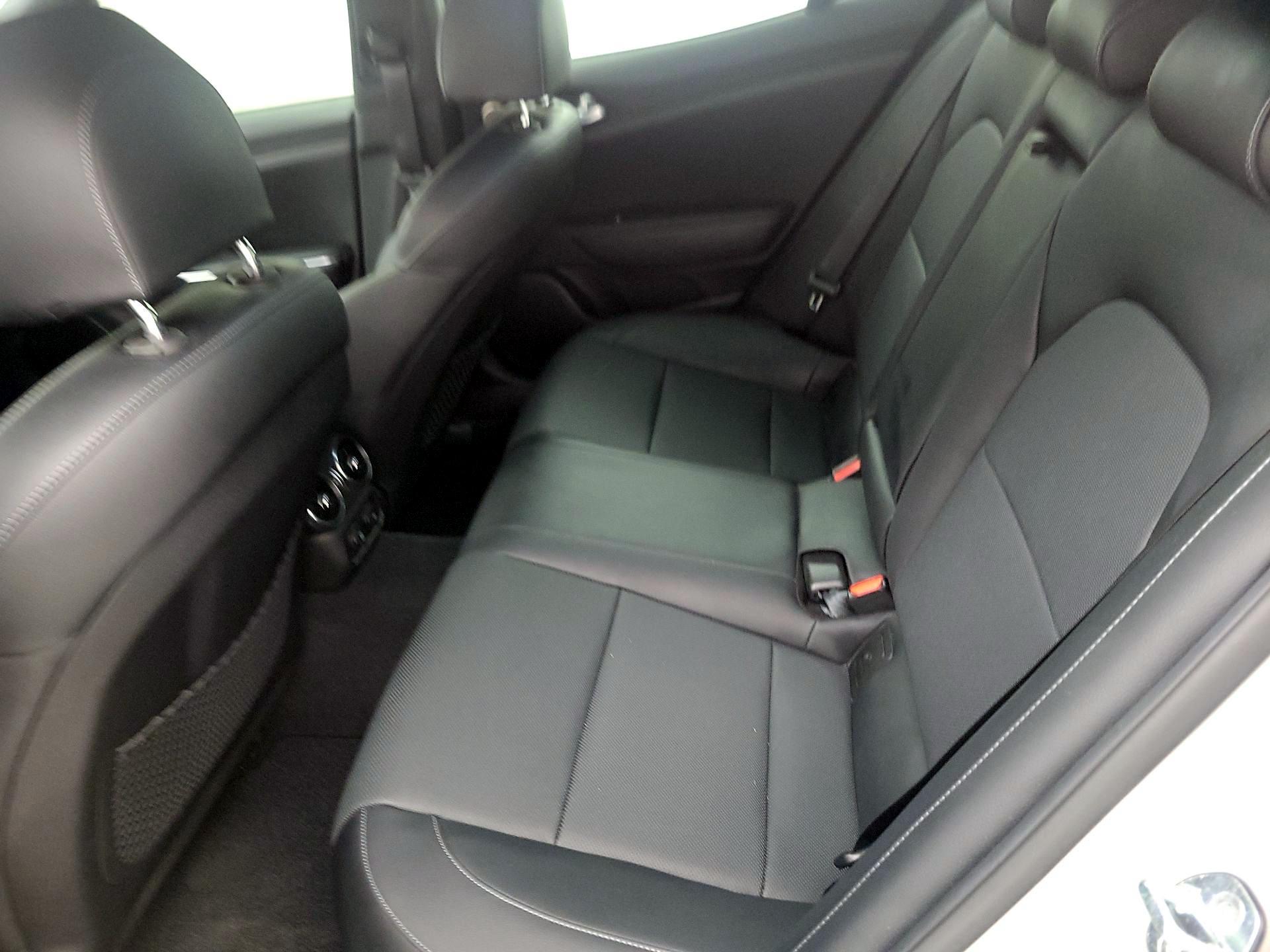 Thumbnail: 2023 Kia Stinger - 19