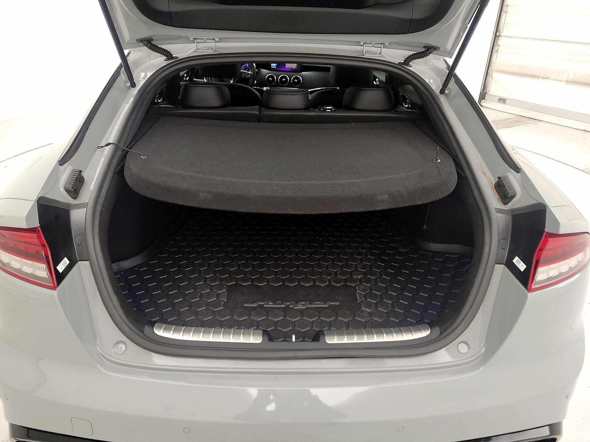 Thumbnail: 2023 Kia Stinger - 20