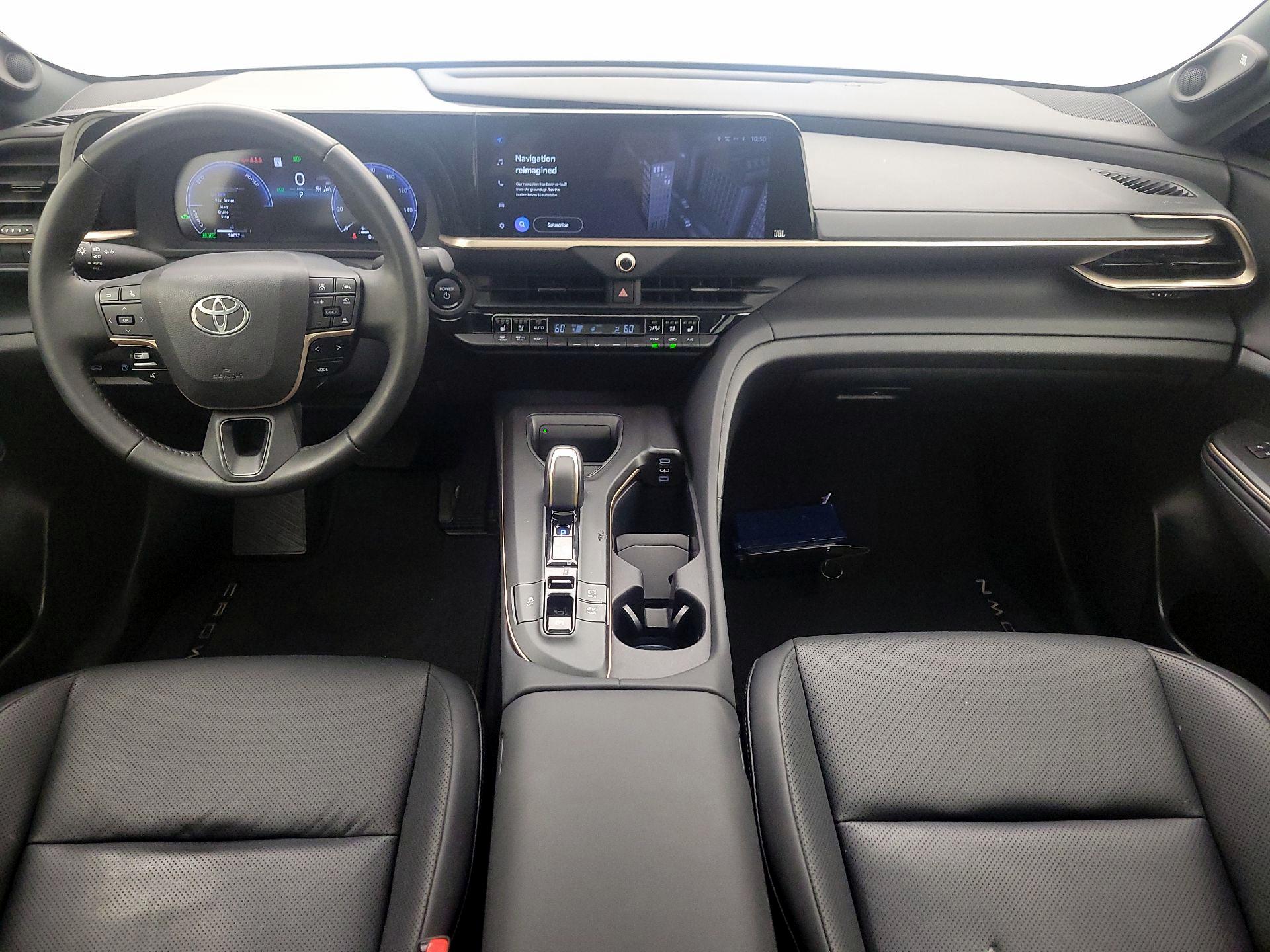 Thumbnail: 2023 Toyota Crown - 9