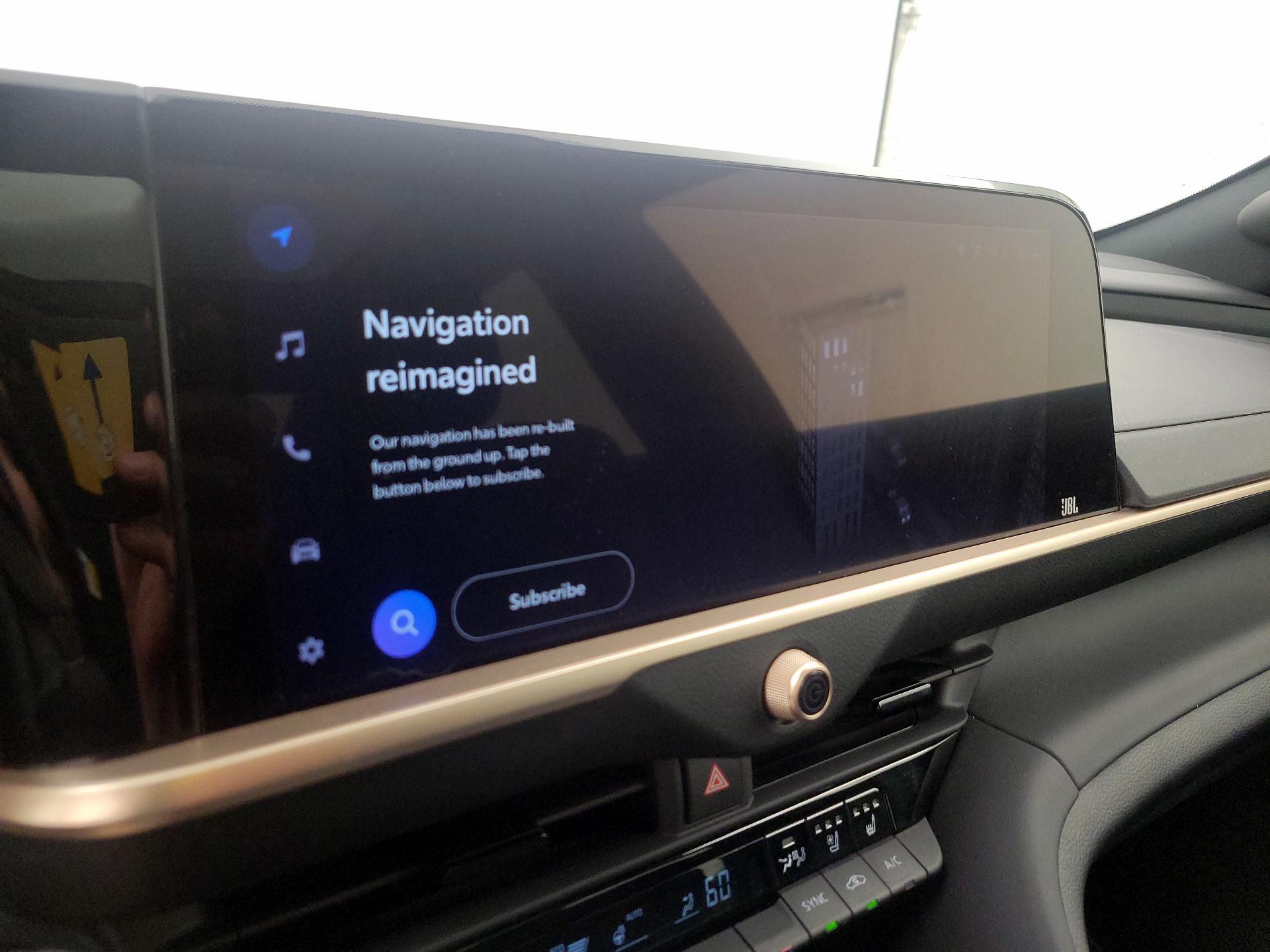 Thumbnail: 2023 Toyota Crown - 15