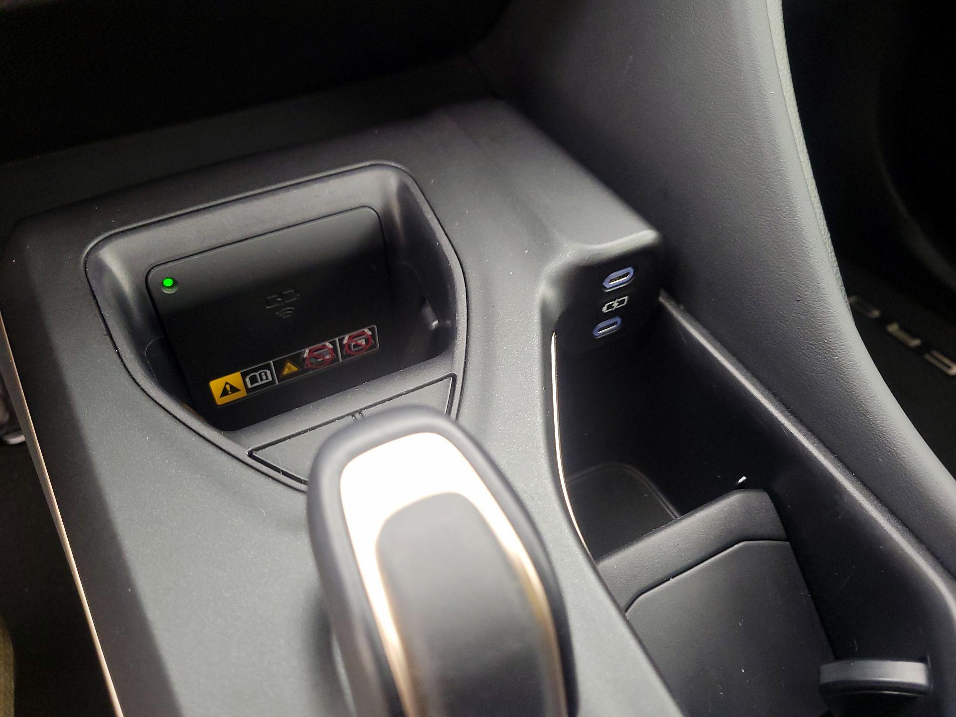 Thumbnail: 2023 Toyota Crown - 18