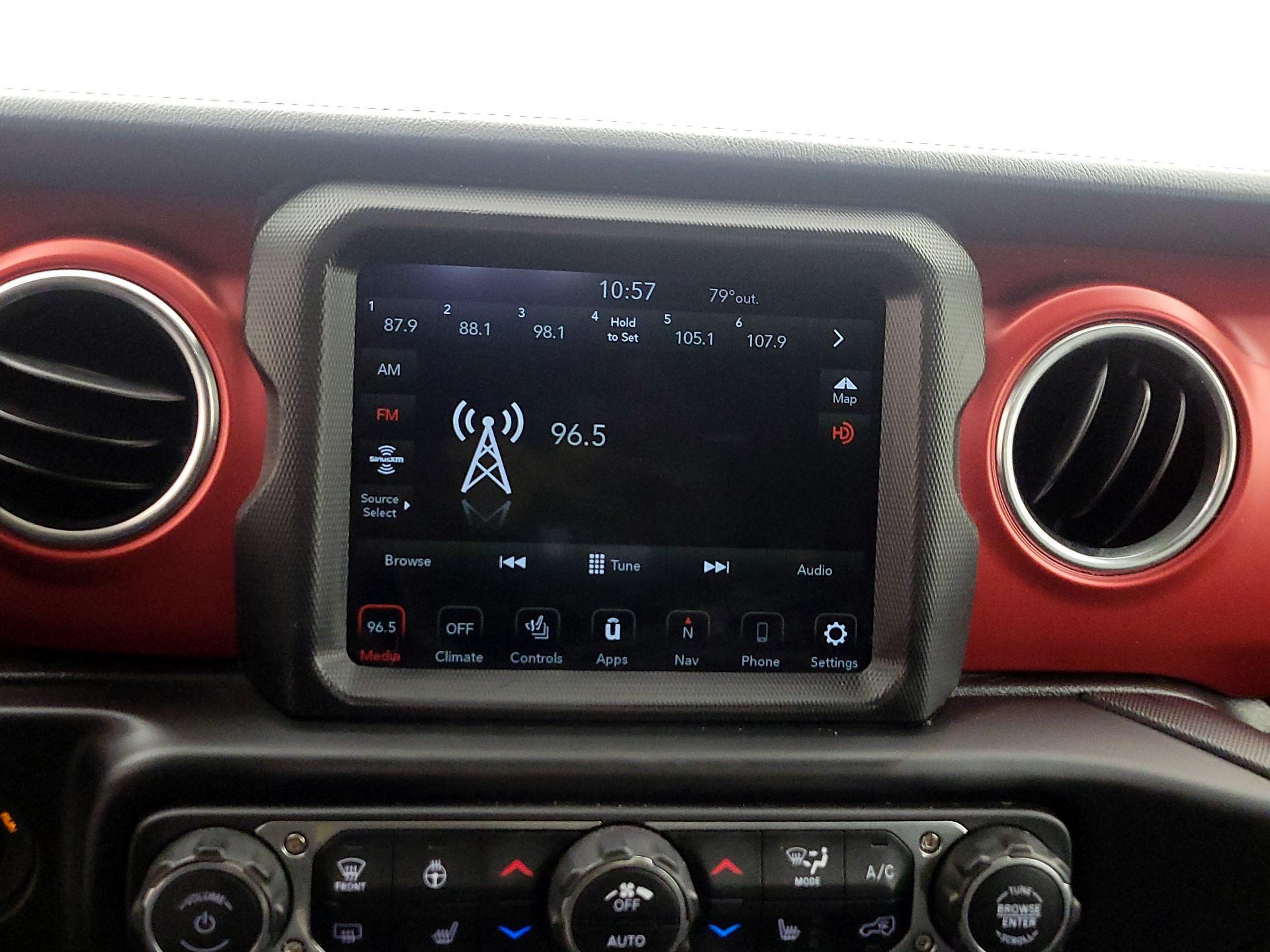 Thumbnail: 2022 Jeep Gladiator - 15