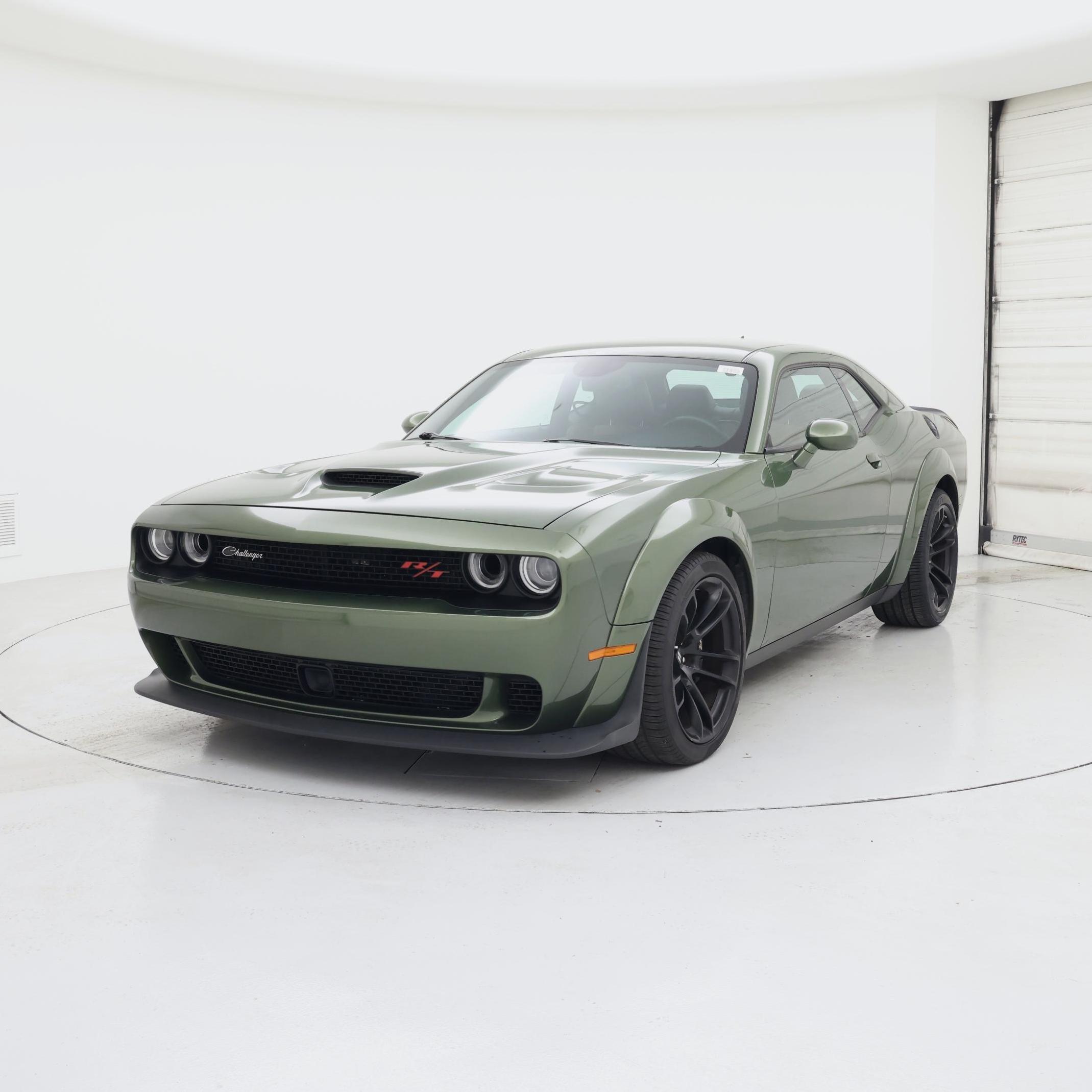 Thumbnail: 2021 Dodge Challenger - 4