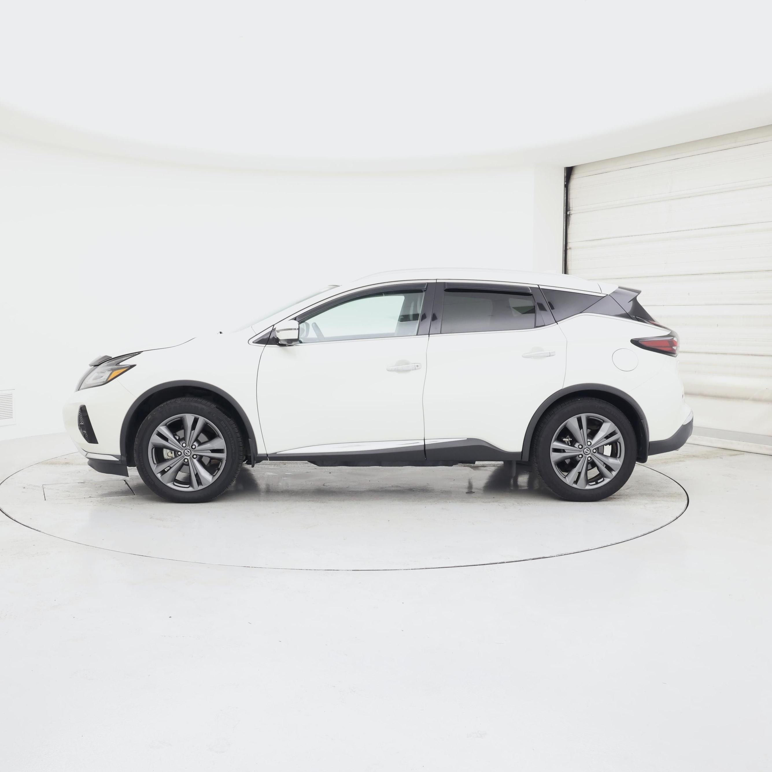 Thumbnail: 2020 Nissan Murano - 3