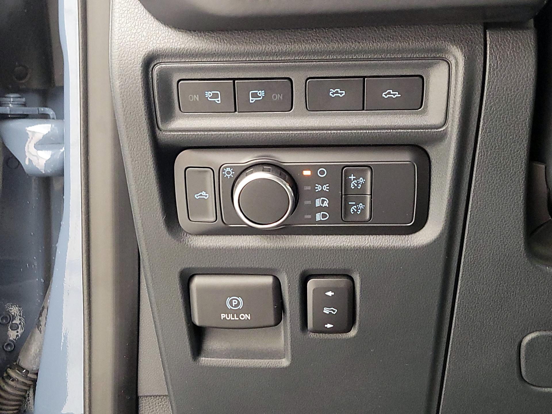 Thumbnail: 2023 Ford F-150 - 13