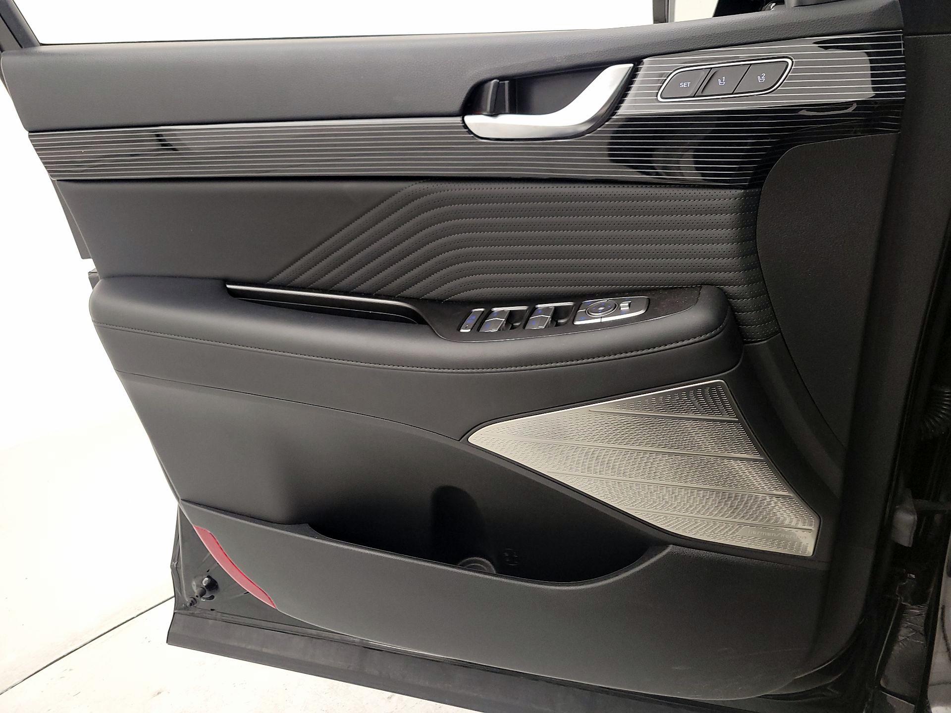 Thumbnail: 2024 Hyundai Palisade - 12