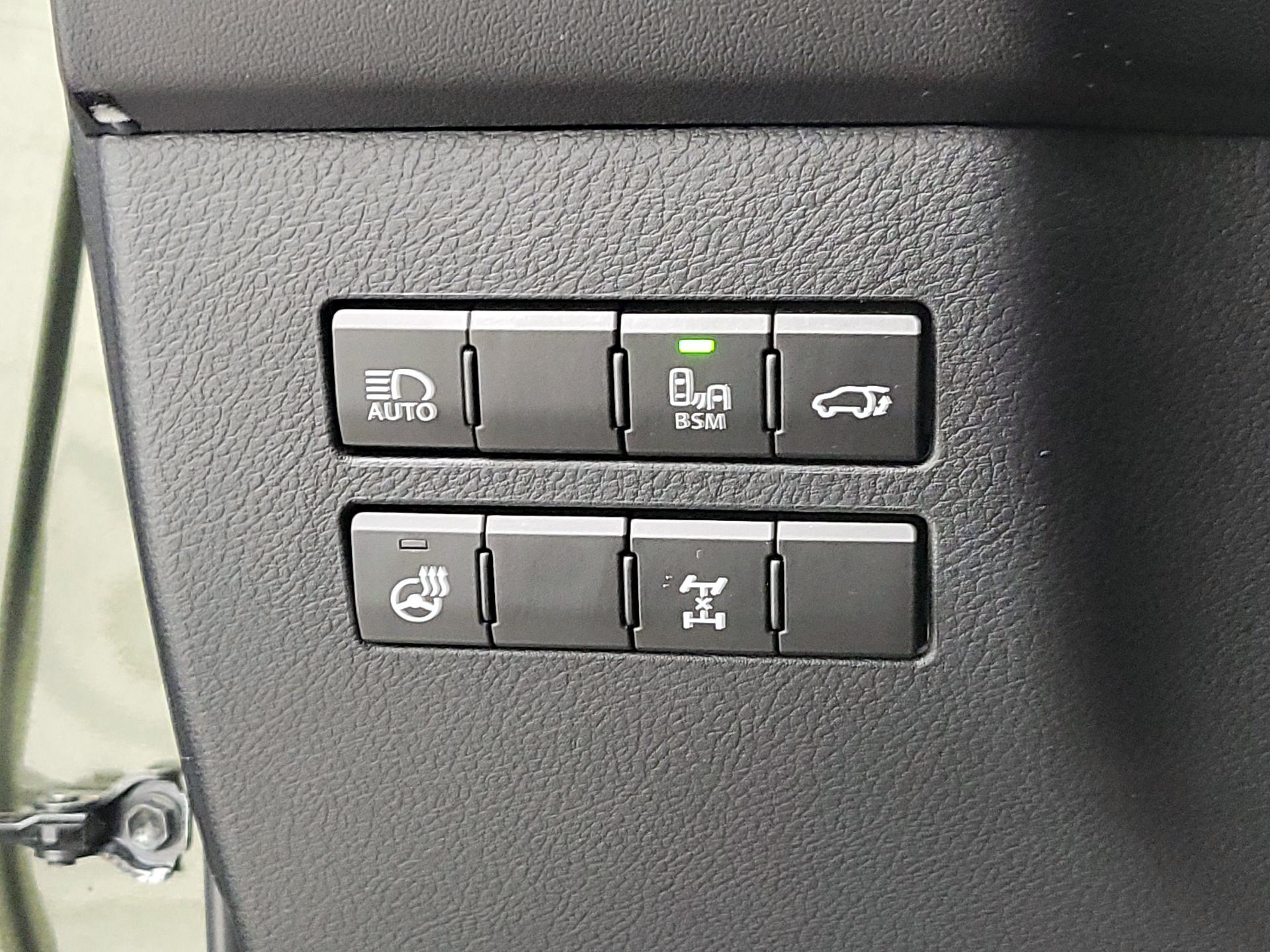 Thumbnail: 2021 Lexus NX - 13