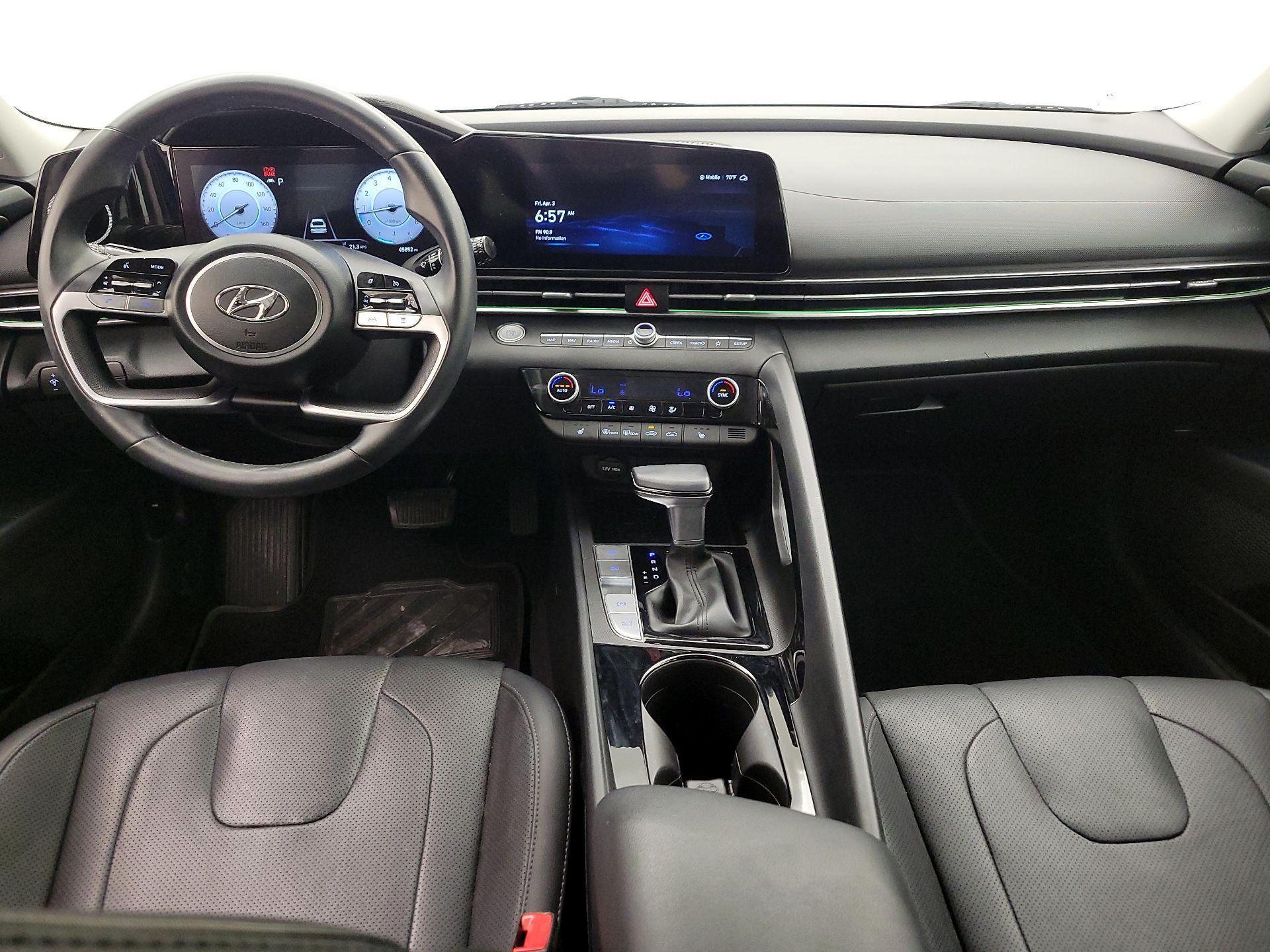 Thumbnail: 2023 Hyundai Elantra - 9