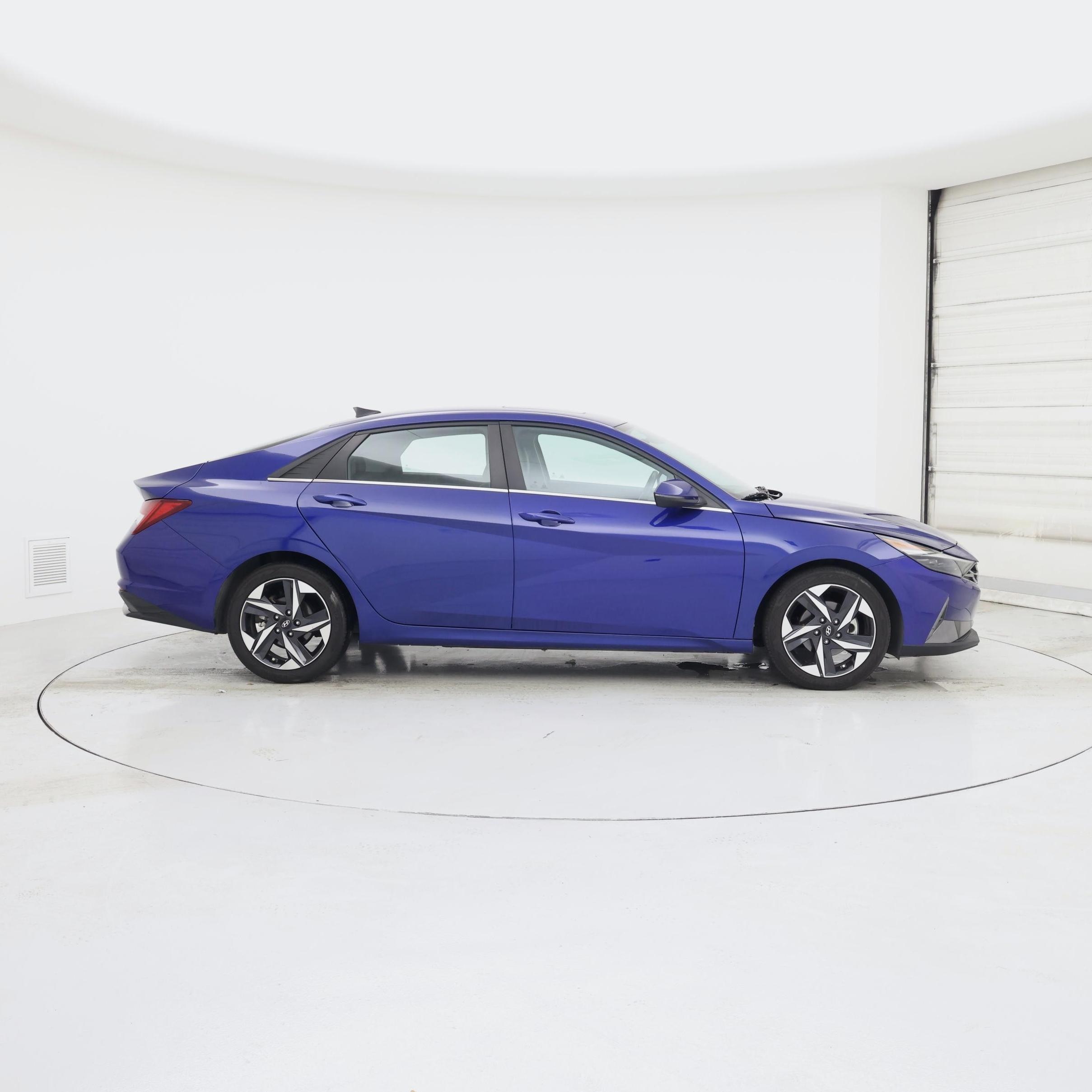 Thumbnail: 2023 Hyundai Elantra - 7